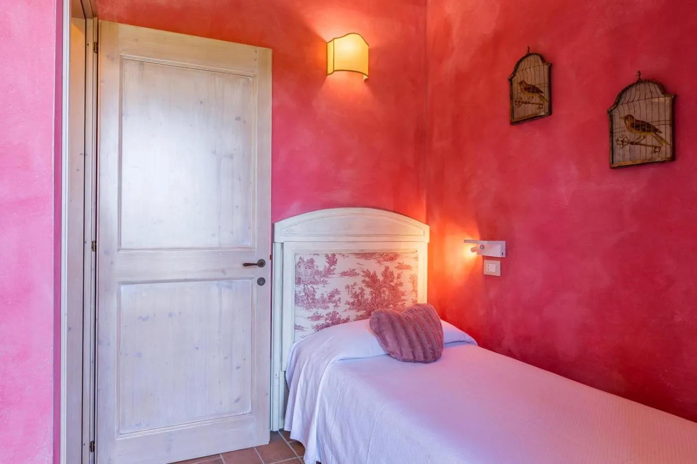 Bedroom, Bed in Guadalupe Tuscany Resort