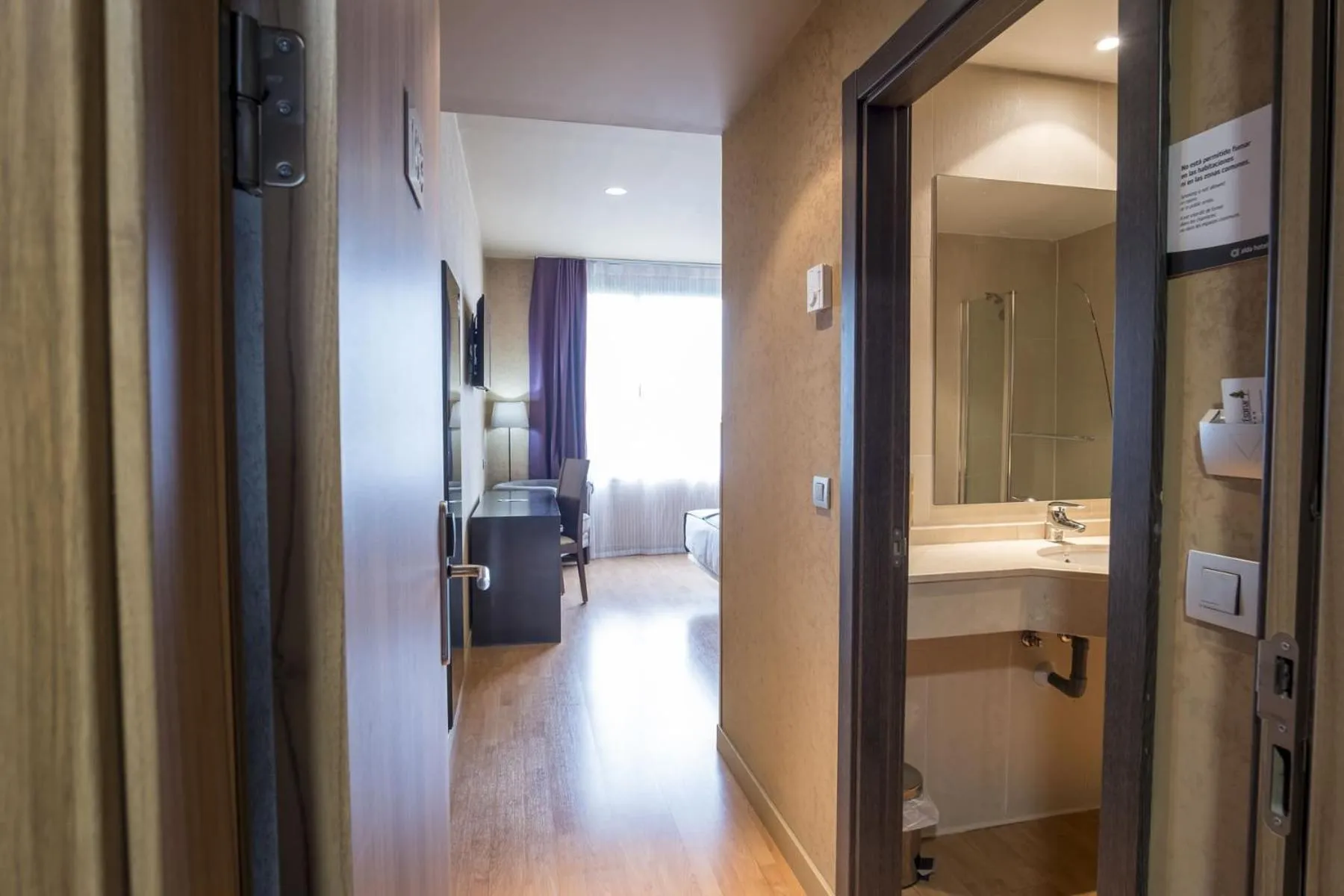 Photo of the whole room, Bed in El Espinar