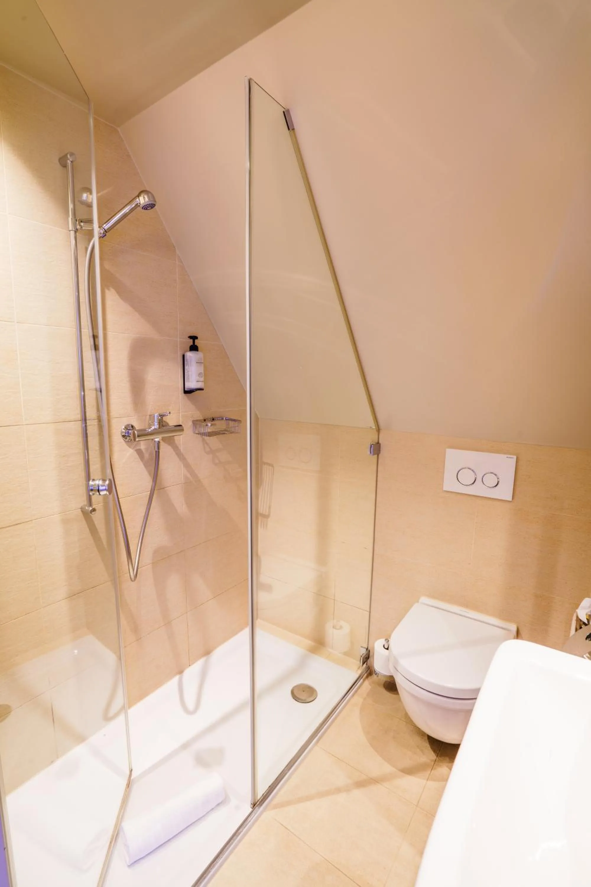 Bathroom in Rivage Hotel Restaurant Lutry