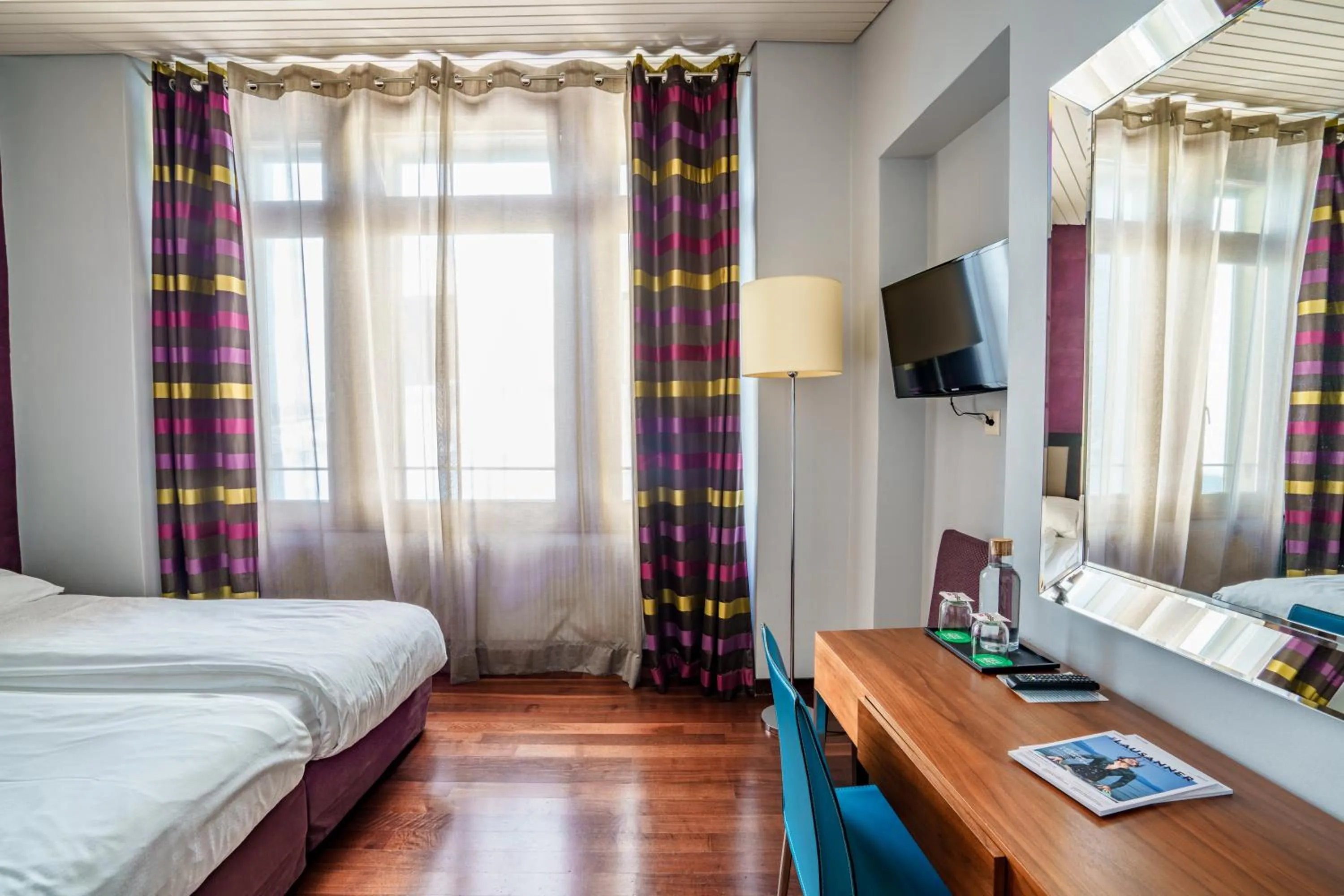 Bed in Rivage Hotel Restaurant Lutry