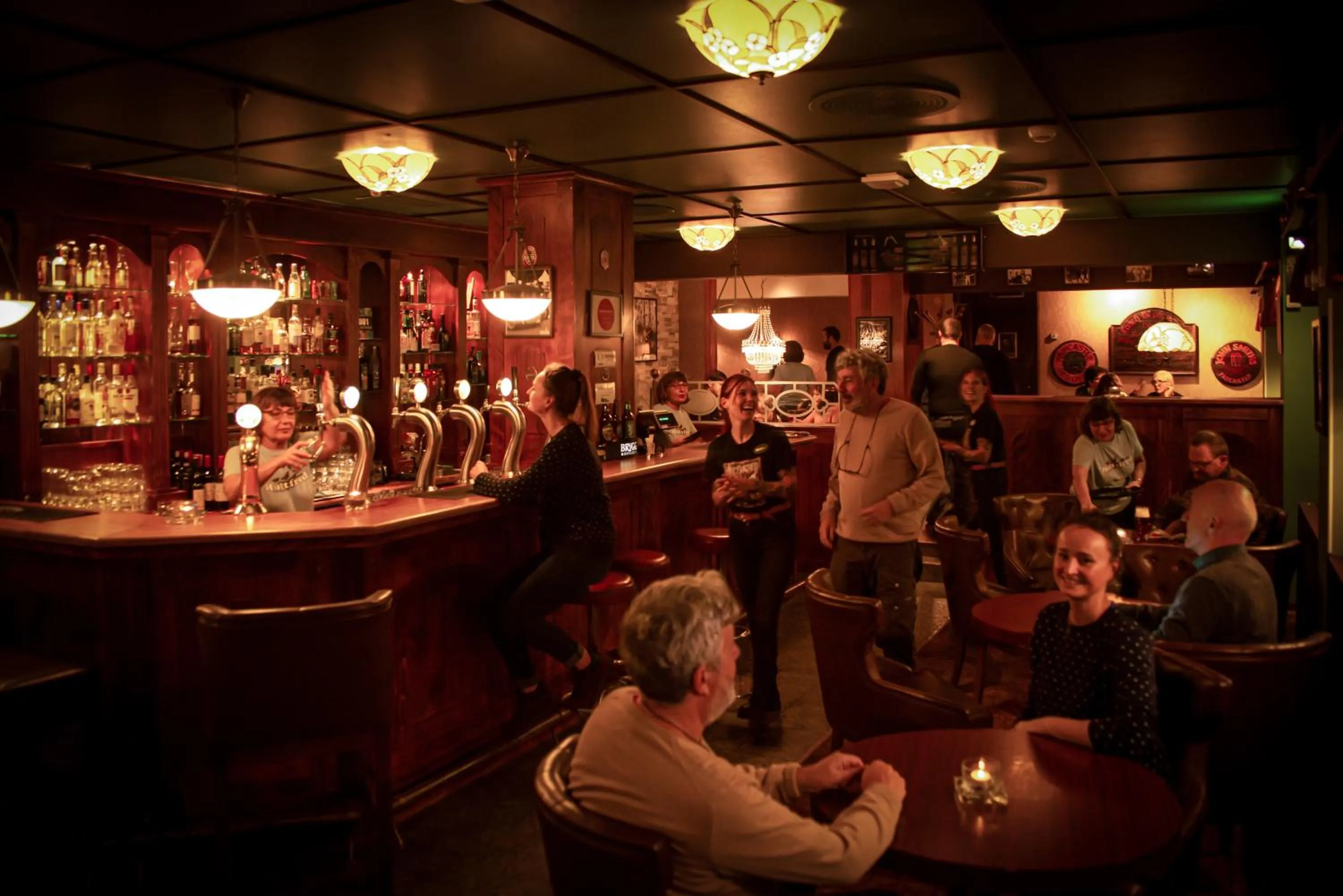 Restaurant/places to eat in Hotell Hulingen