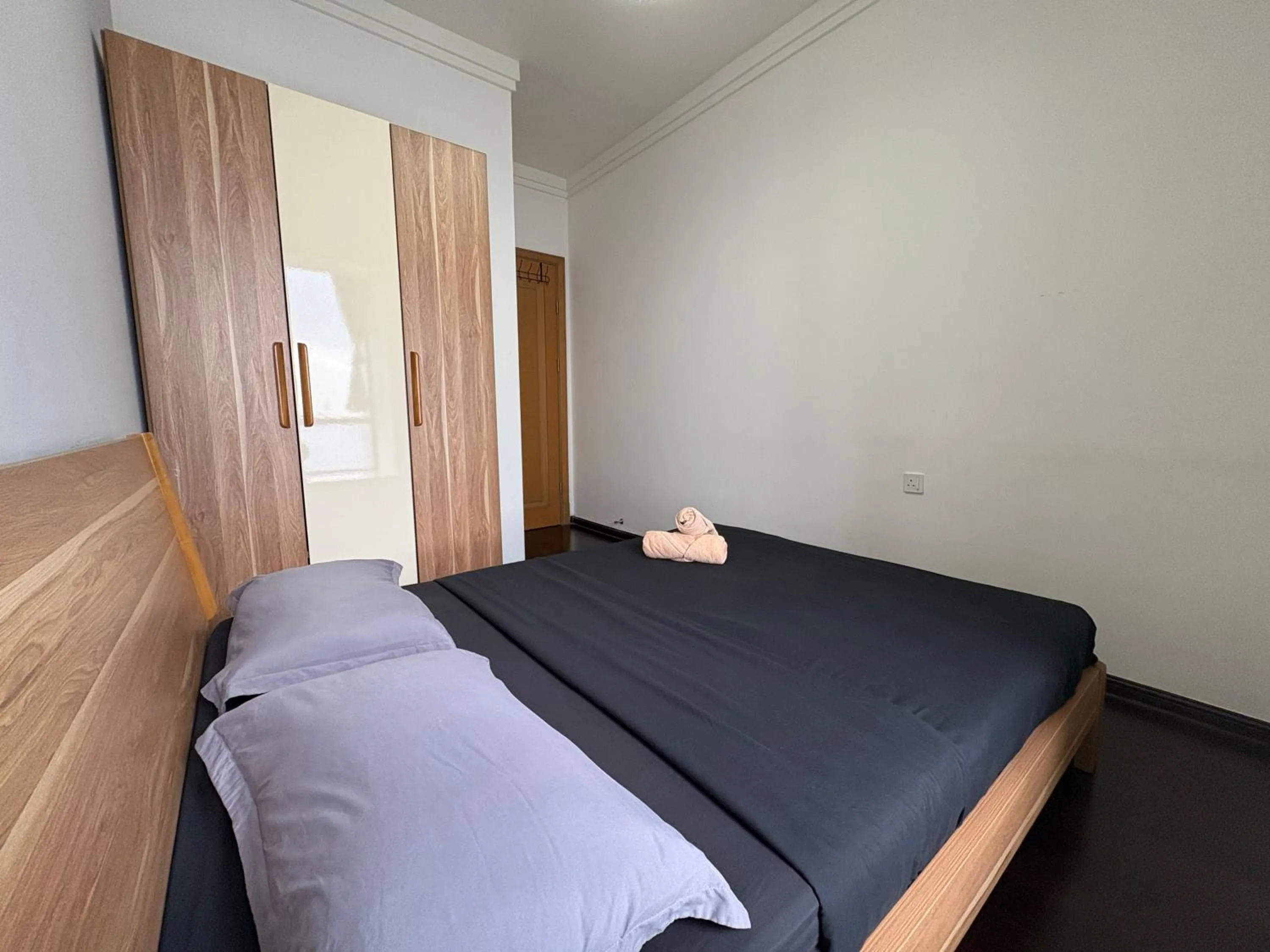 Bed in R&F Princess Cove @ R&F Mall