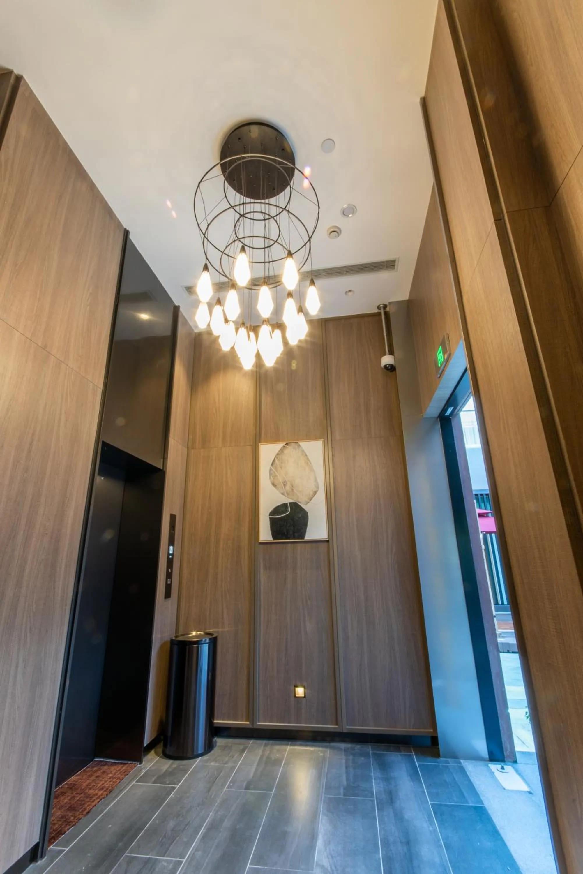 Hotel Coka Chuansha Metro - Shanghai PVG Airport