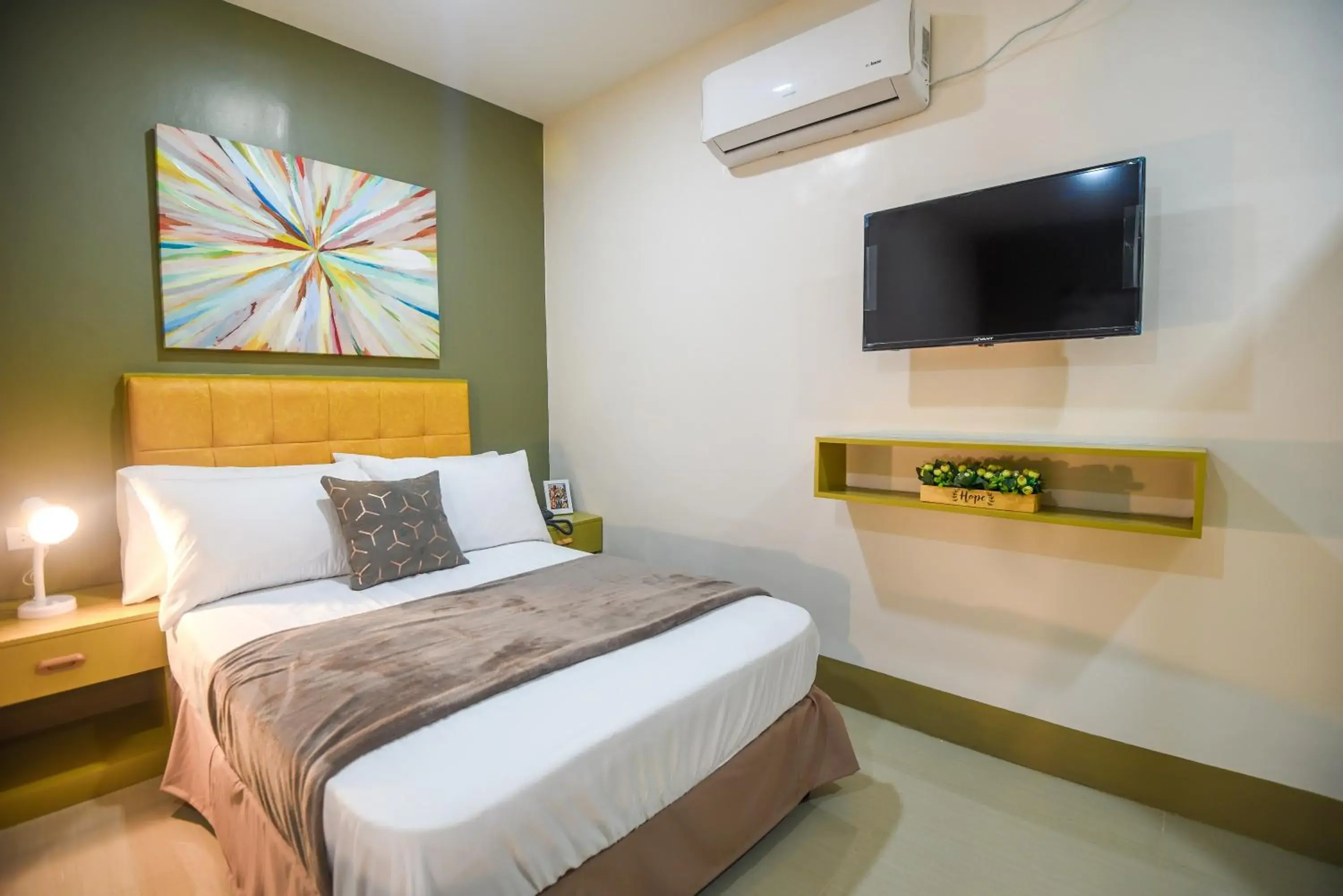 Deluxe Family Room in ETT HomeTel Deluxe Family Room in ETT HomeTel