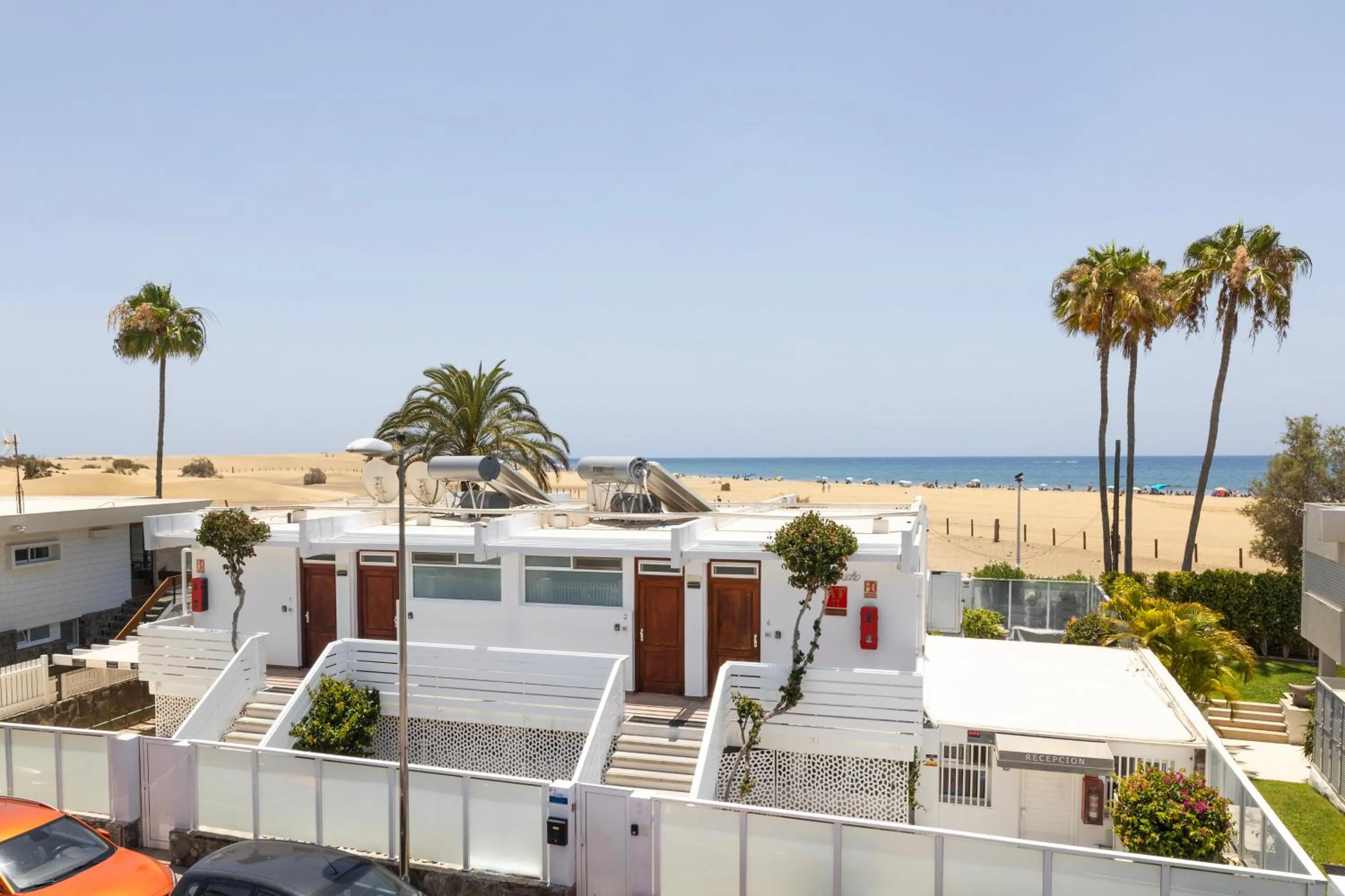 Property building in Apartamentos El Capricho