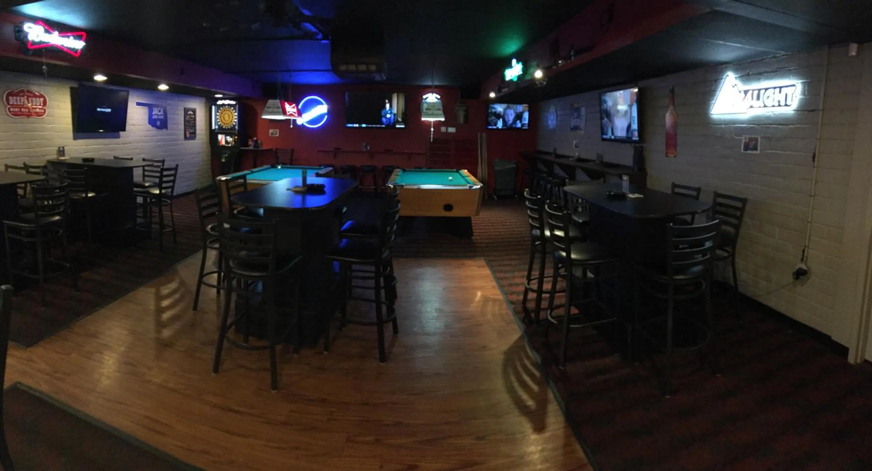 Days Inn by Wyndham Southern Hills/ORU