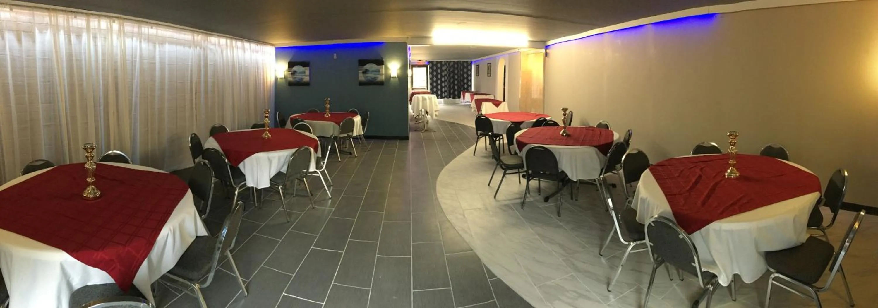 Days Inn by Wyndham Southern Hills/ORU