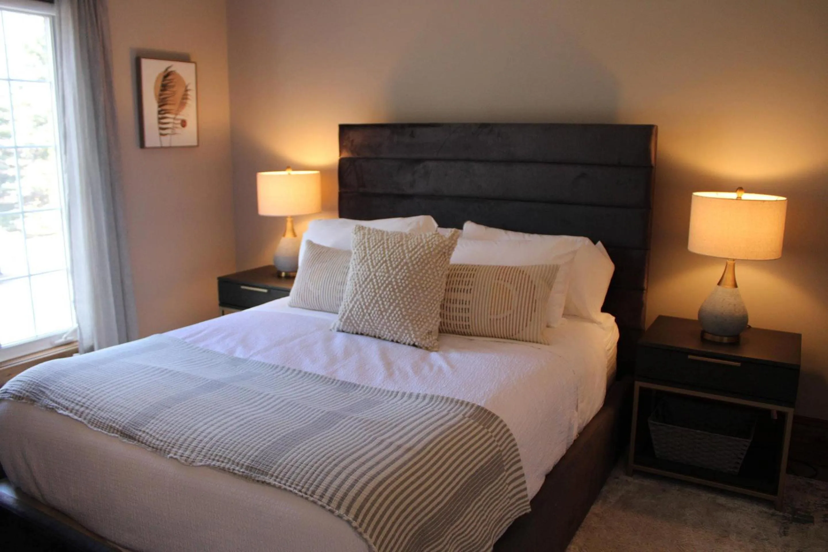 Bedroom, Bed in Bayview Wildwood Resort, an Ascend Collection Resort
