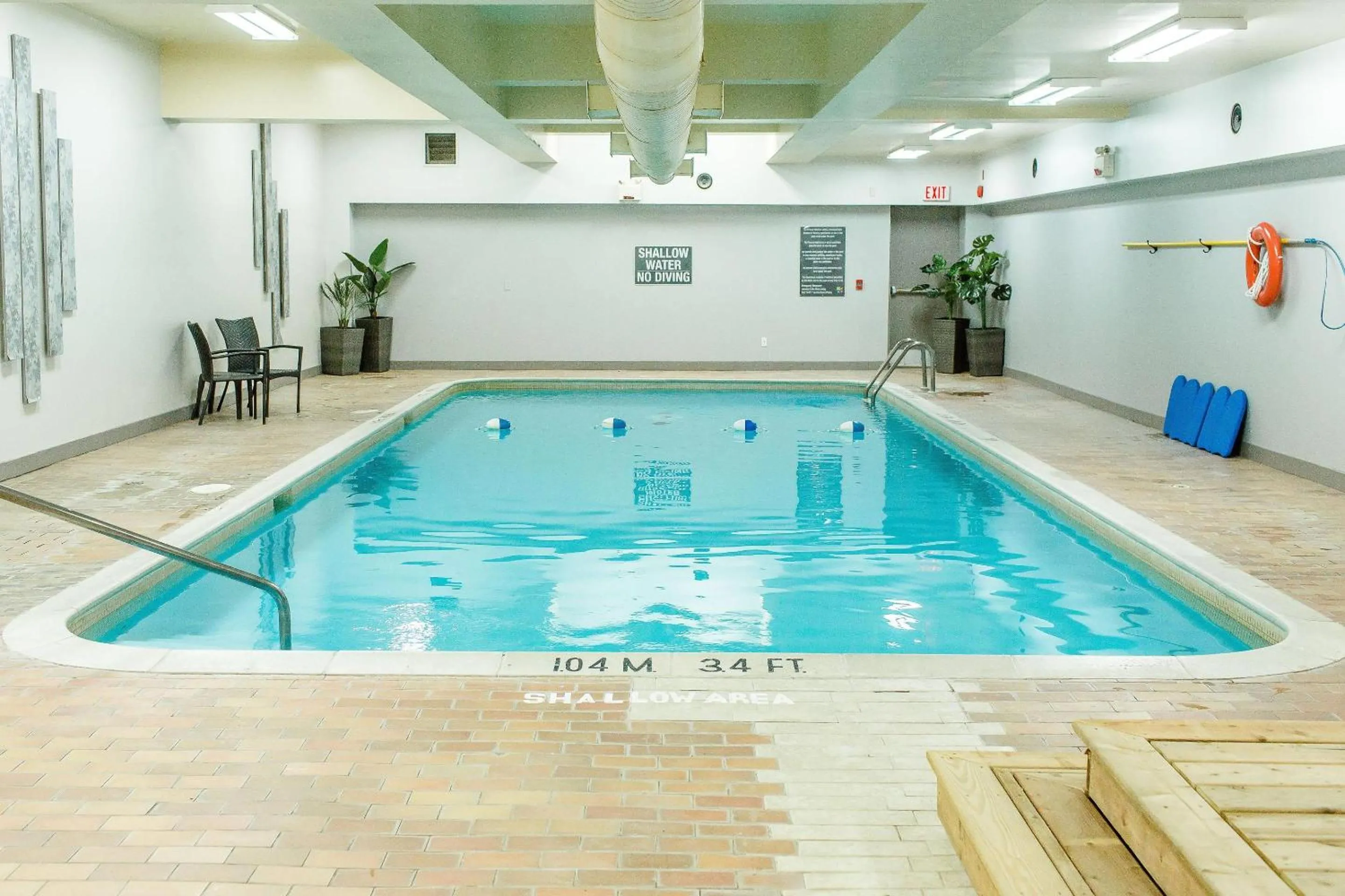 Swimming pool in Bayview Wildwood Resort, an Ascend Collection Resort
