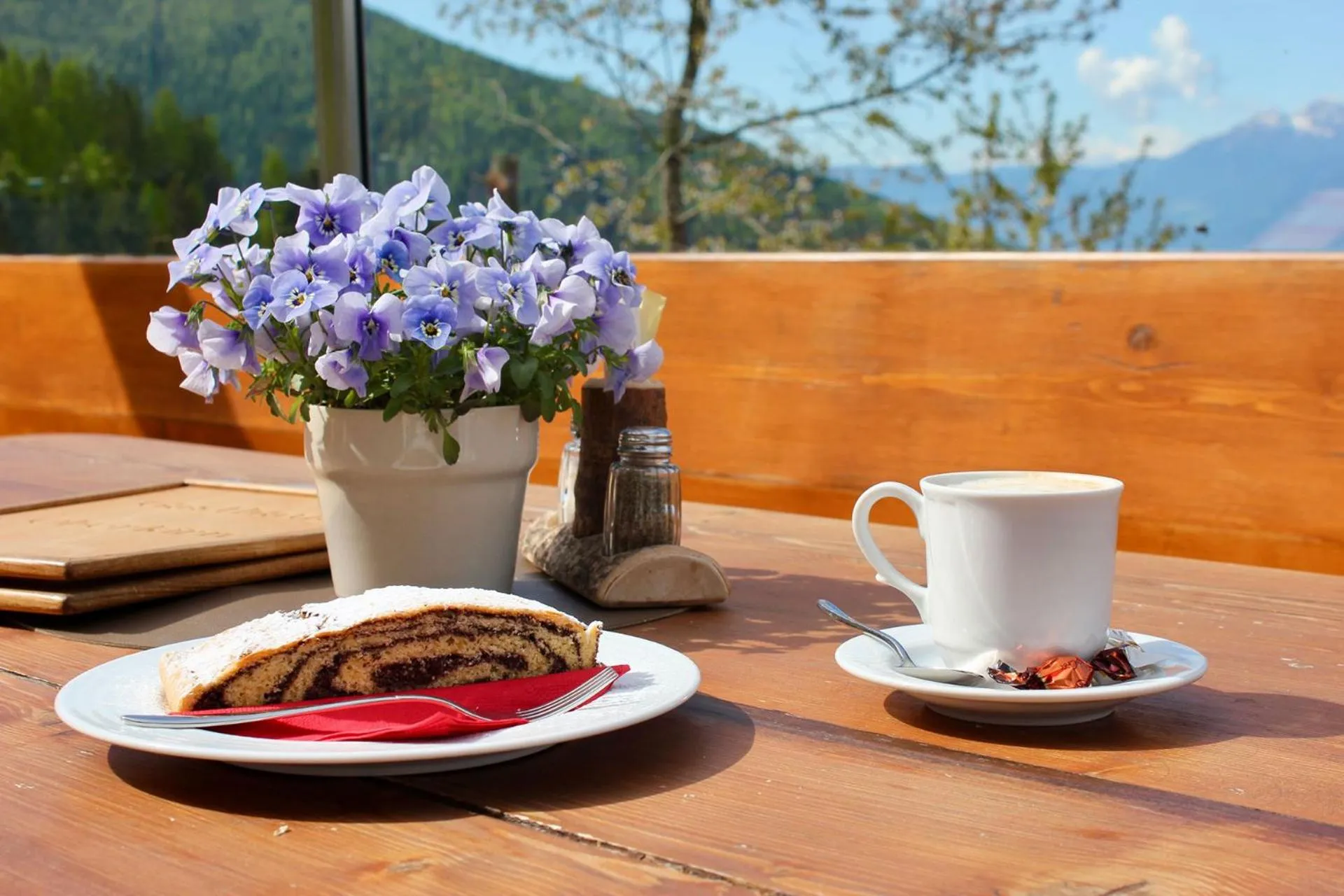 Restaurant/places to eat in Gasthaus Oberkirn