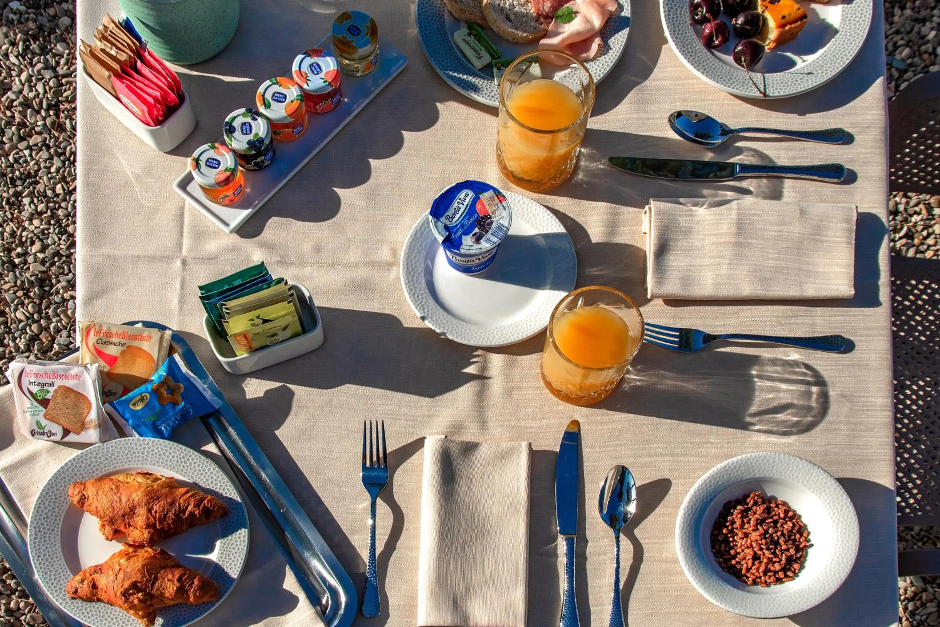 Breakfast in Resort 37