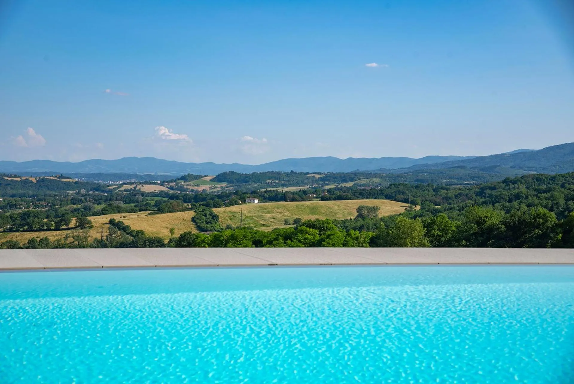 Swimming pool in Resort 37