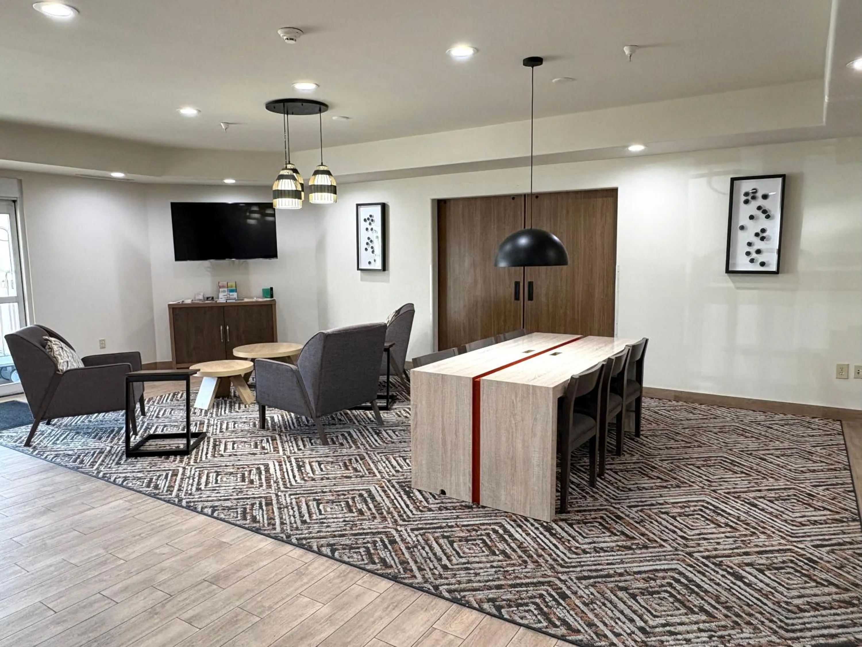 Lobby or reception in Candlewood Suites Roswell by IHG