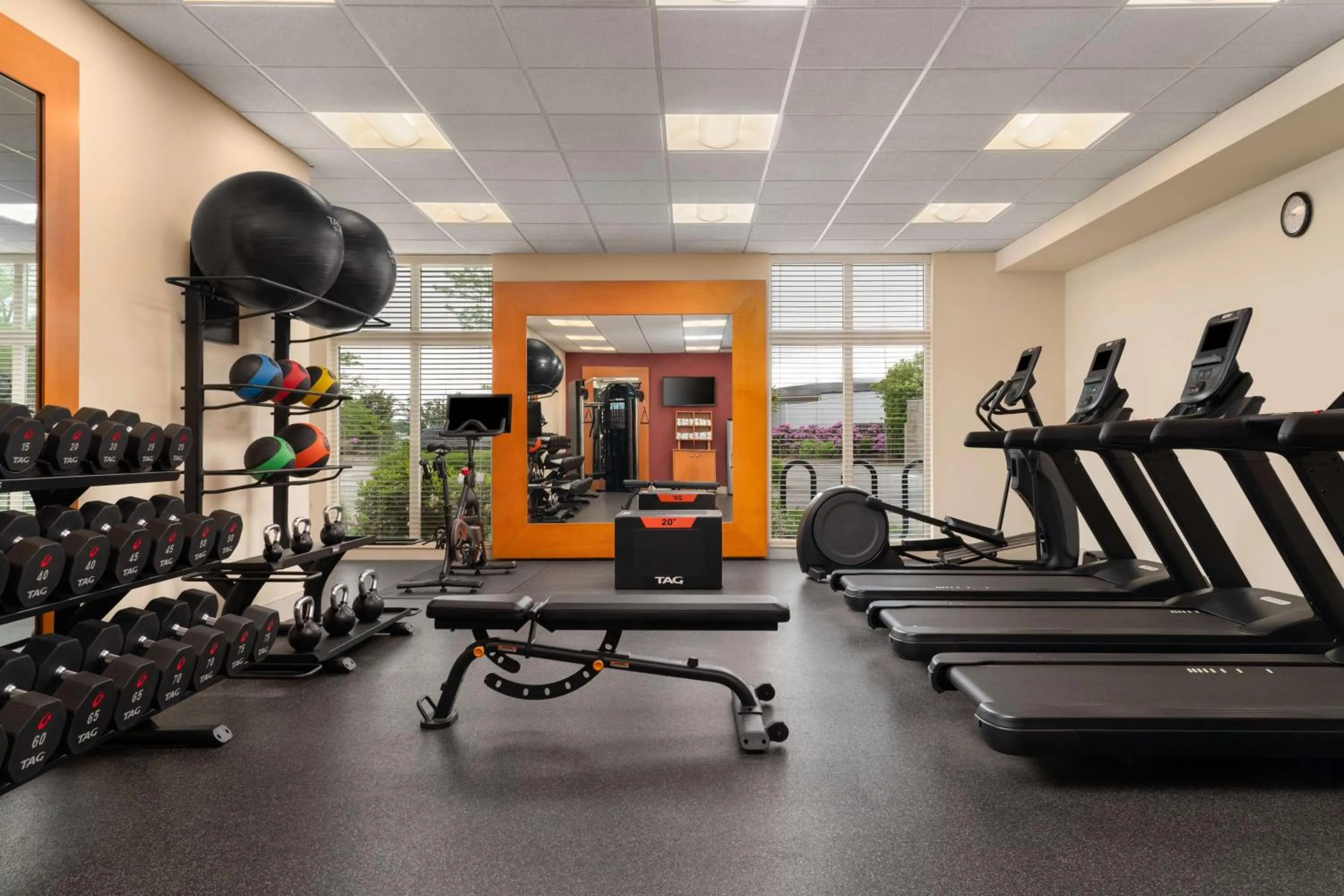Fitness centre/facilities in Homewood Suites by Hilton Newport-Middletown
