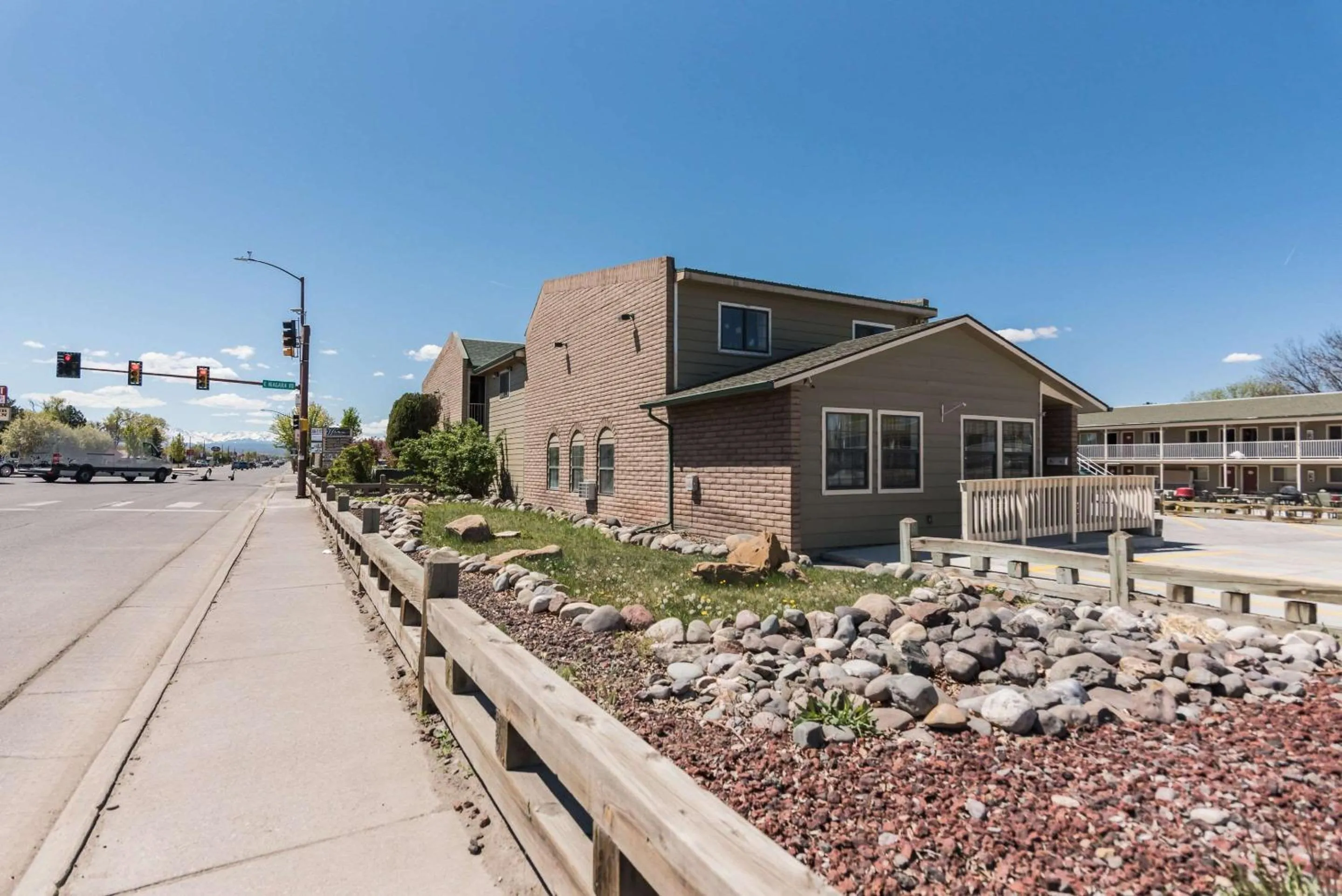 Property building in 1st Interstate Inn Montrose