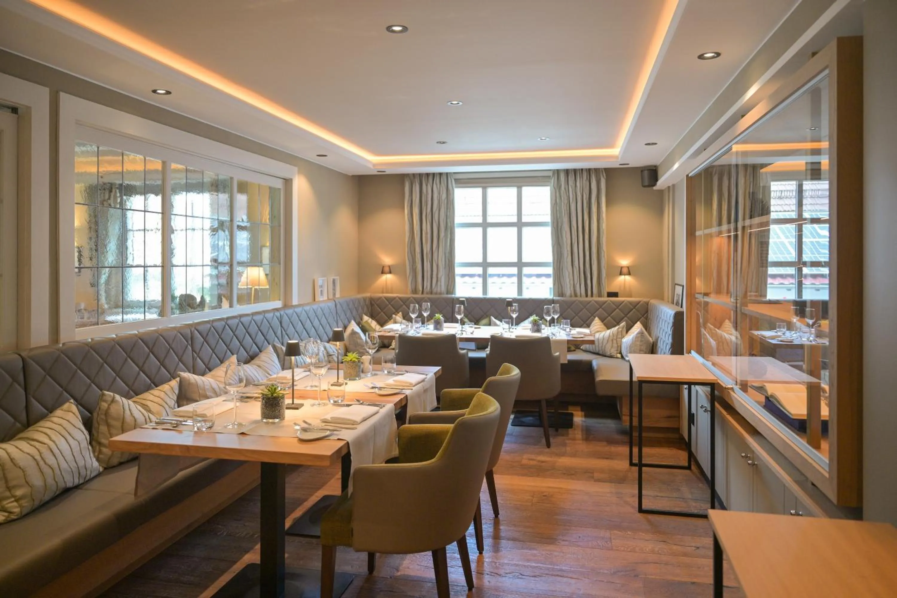 Restaurant/places to eat in Hotel Restaurant Der Engel, Sasbachwalden