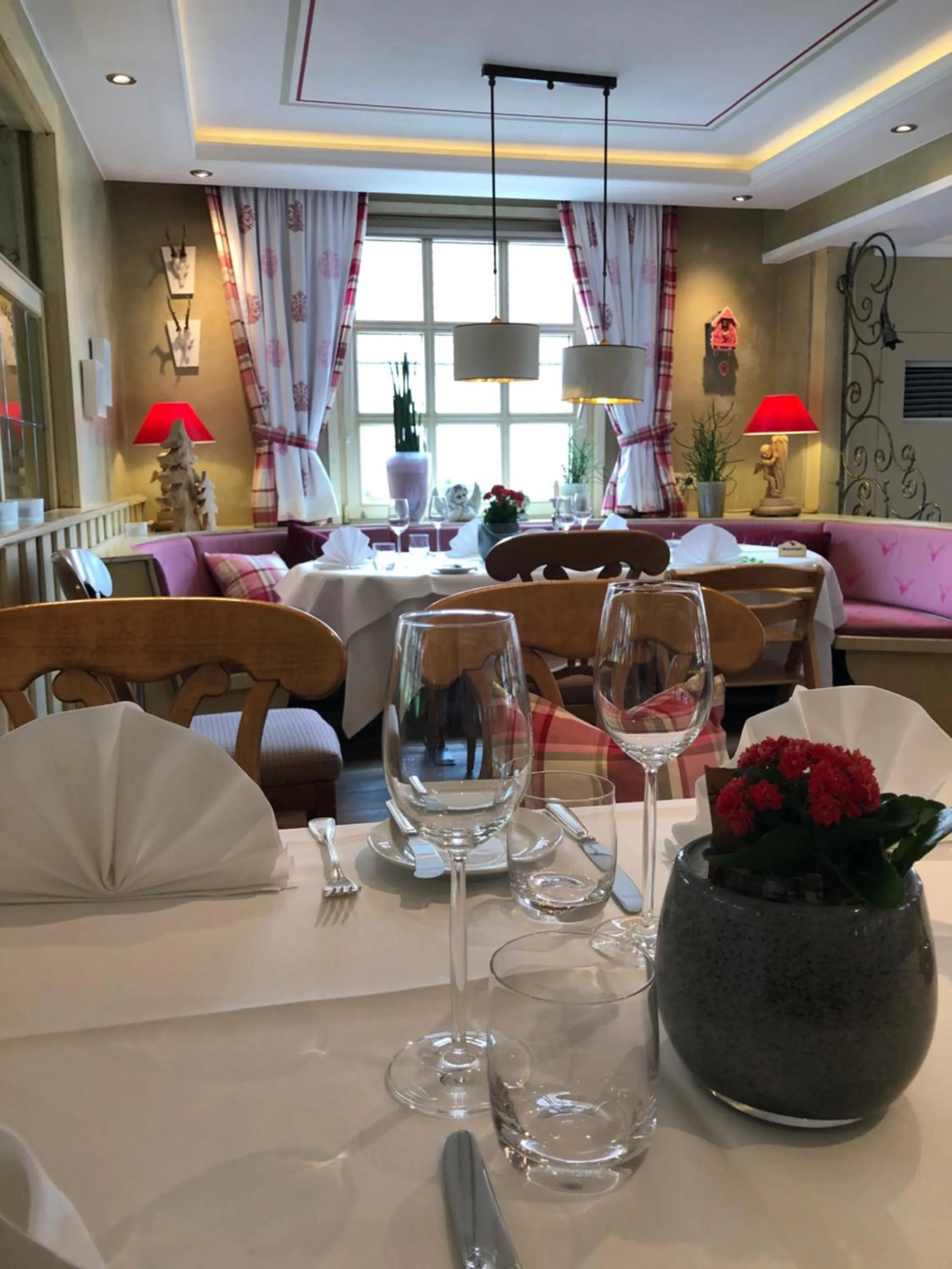 Restaurant/places to eat in Hotel Restaurant Der Engel, Sasbachwalden