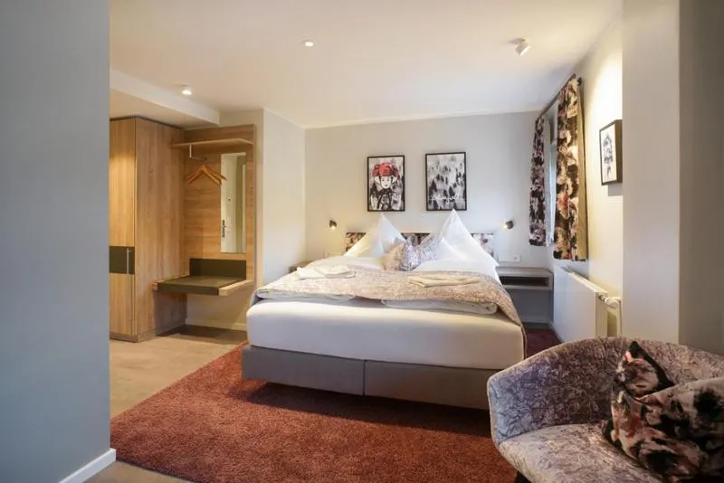 Bed in Hotel Restaurant Der Engel, Sasbachwalden