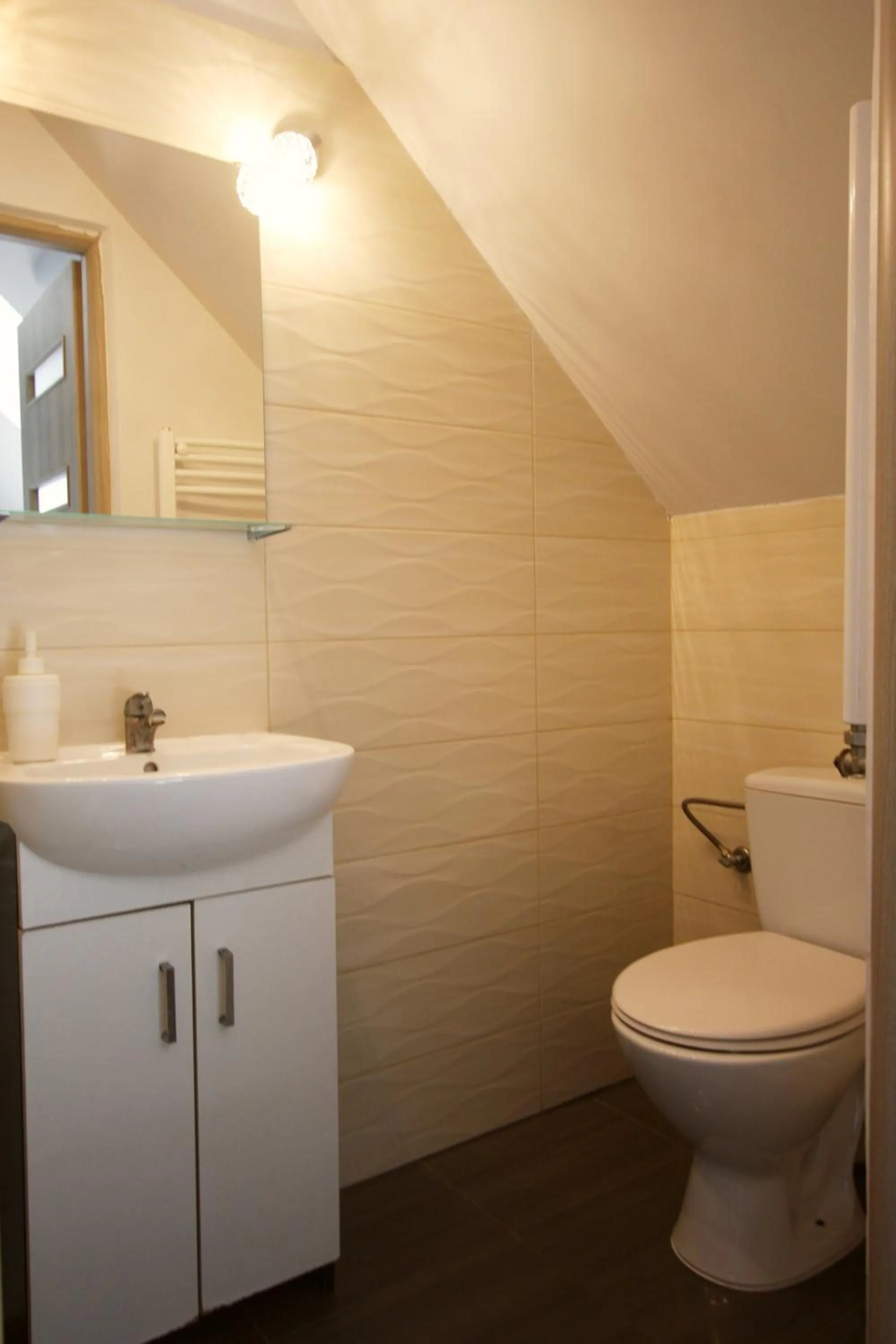 Pokoje Nadrzeczna 45