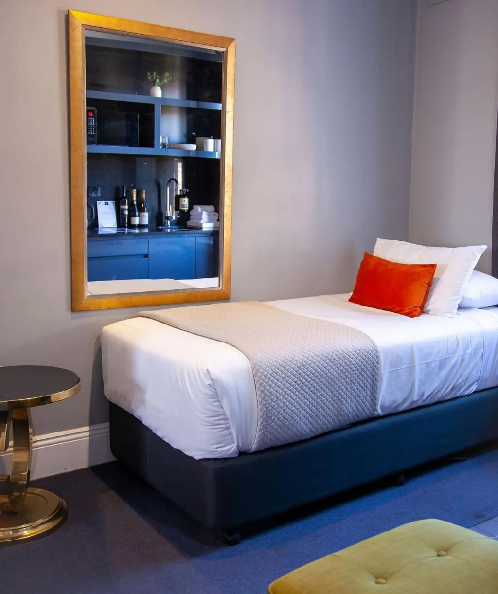 Bed in Bayswater Boutique Lodge - Potts Point