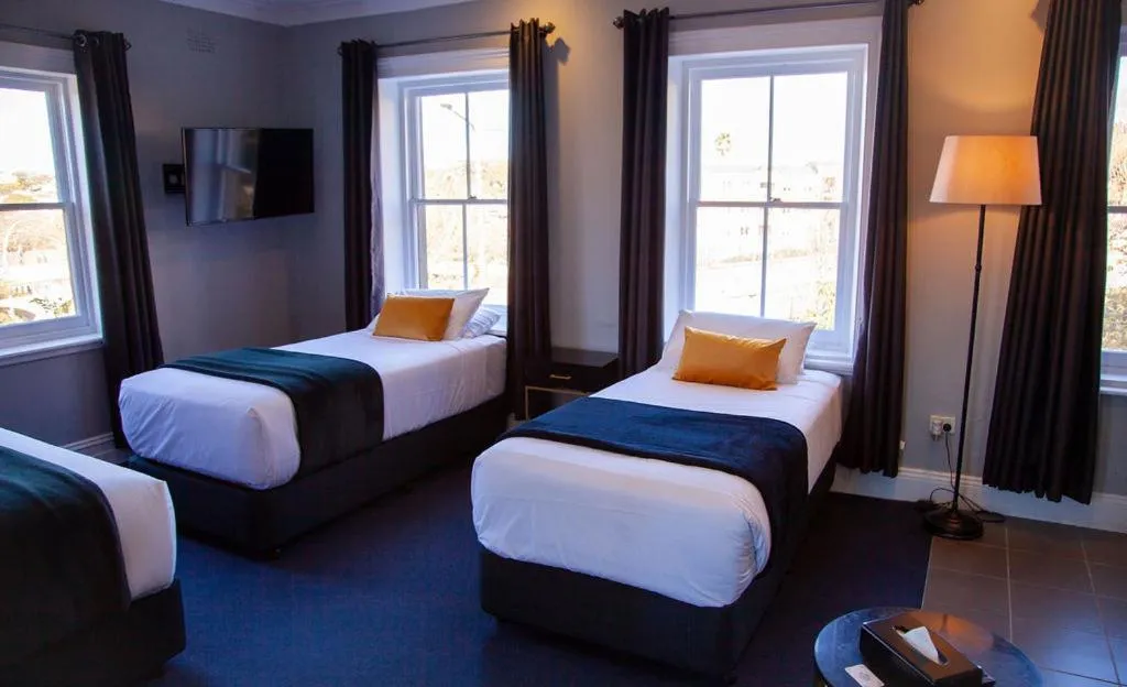 Bed in Bayswater Boutique Lodge - Potts Point