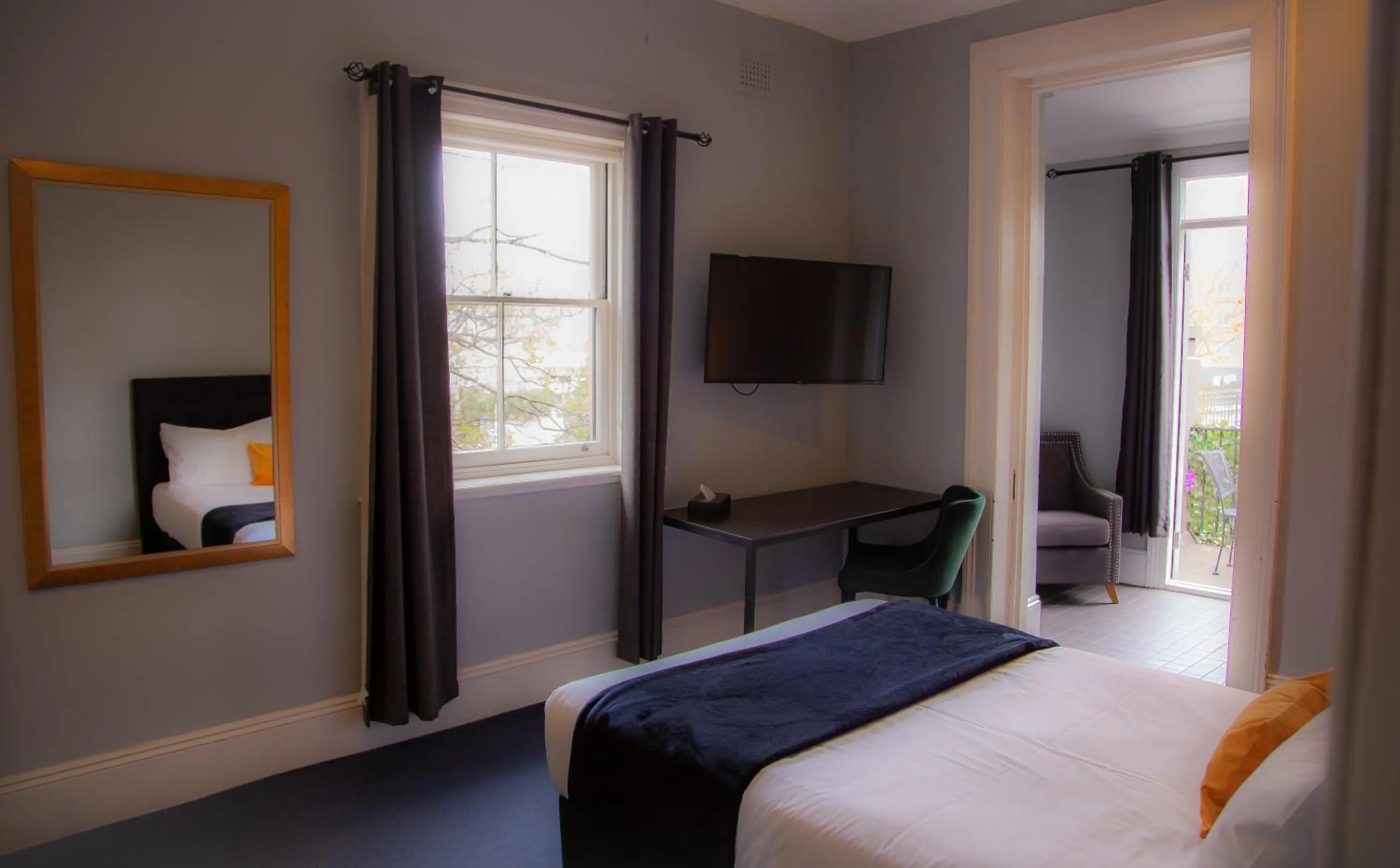 Bed in Bayswater Boutique Lodge - Potts Point