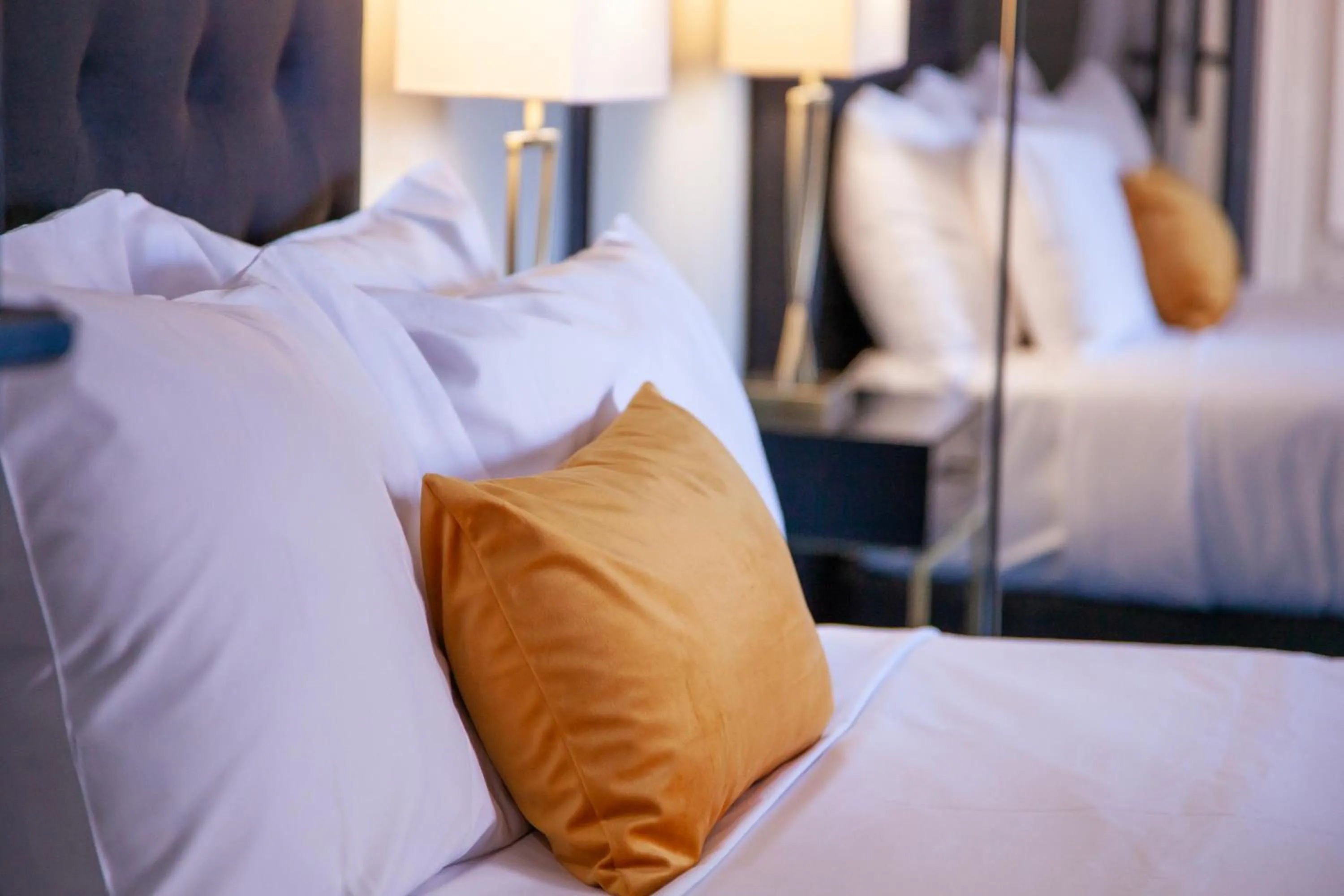 Bed in Bayswater Boutique Lodge - Potts Point