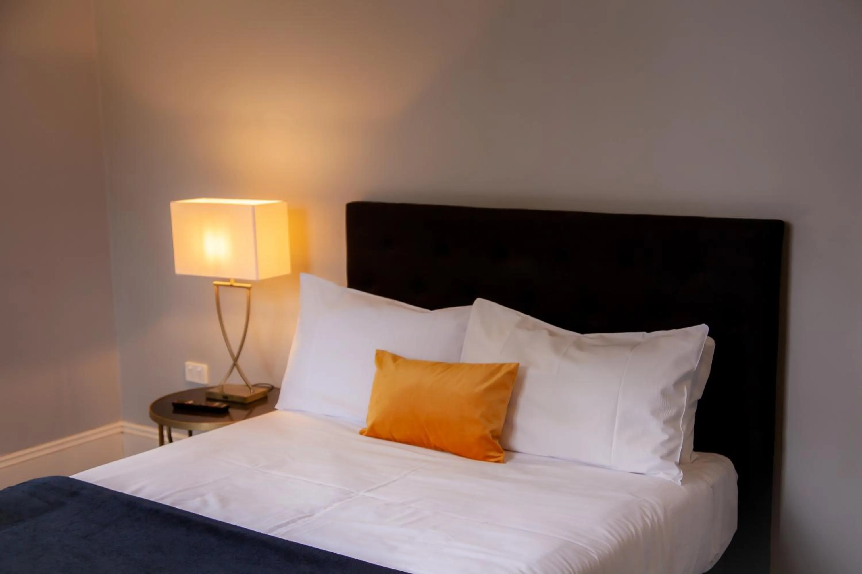 Bed in Bayswater Boutique Lodge - Potts Point