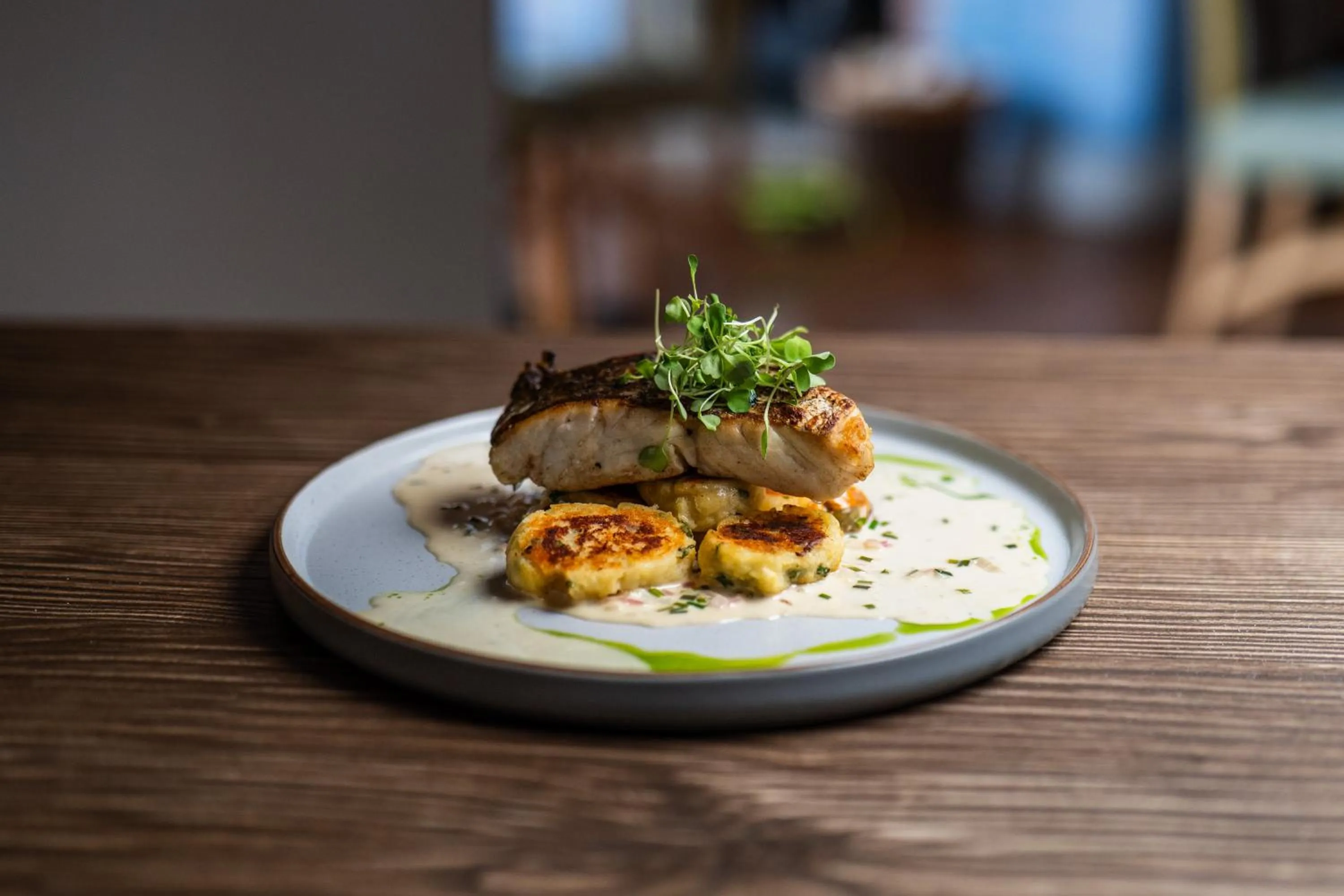 Restaurant/places to eat in Delmont Hotel & View Restaurant