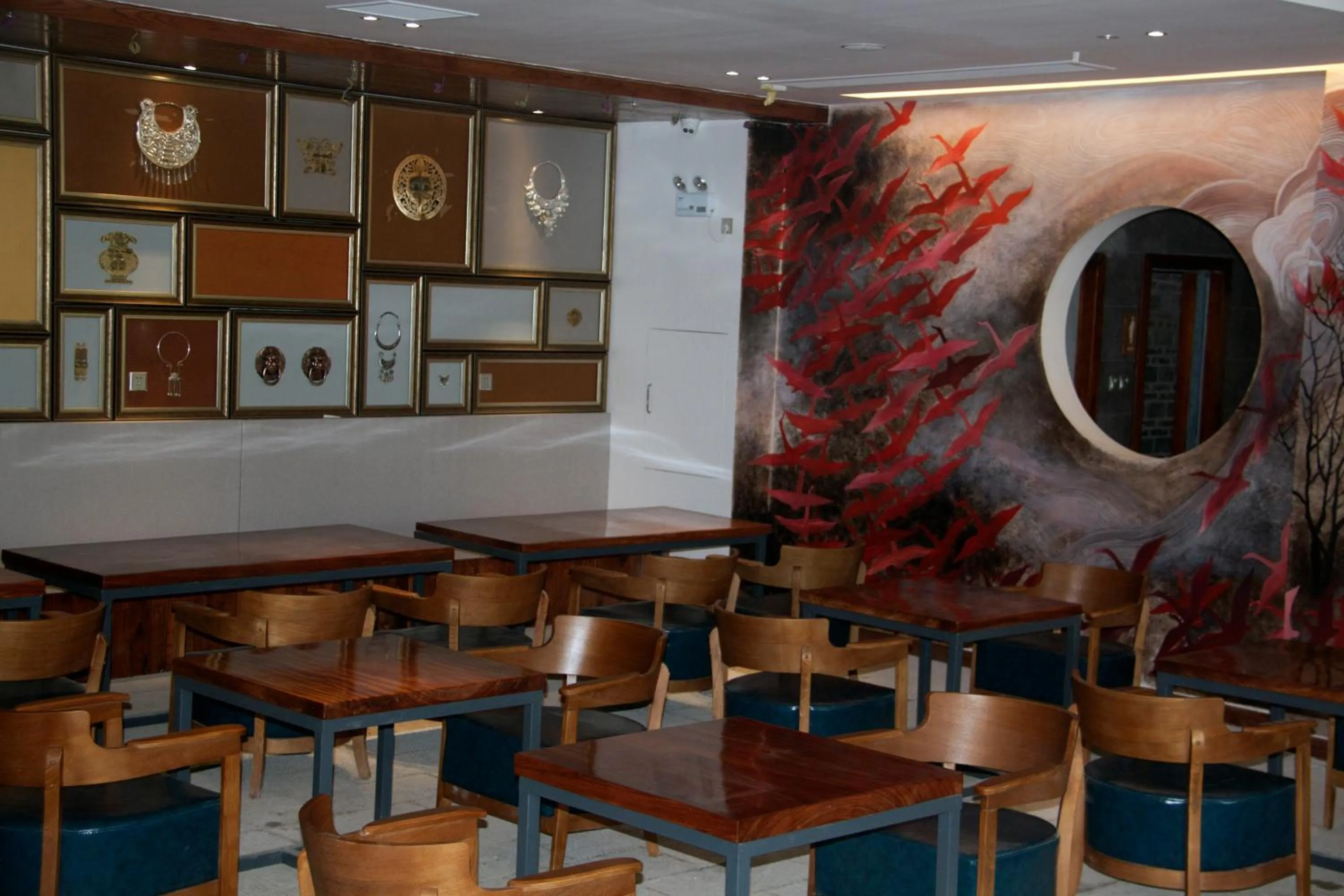 Restaurant/places to eat in Li River Resort