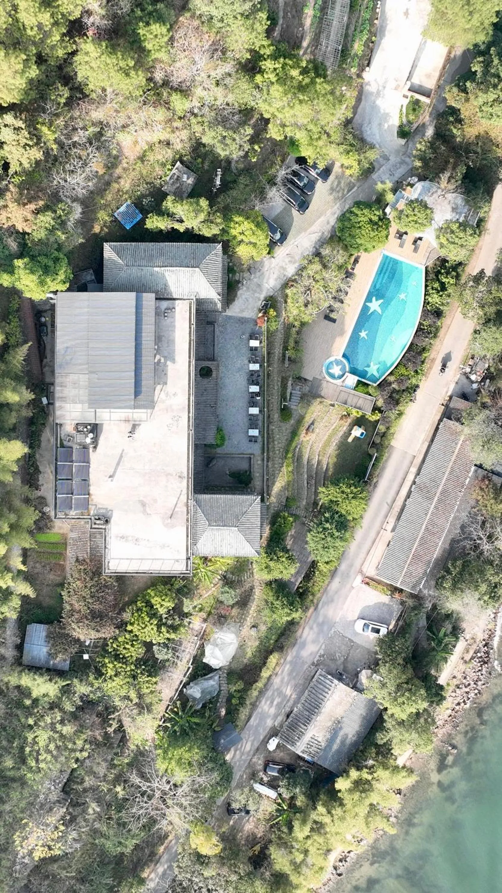 Property building in Li River Resort