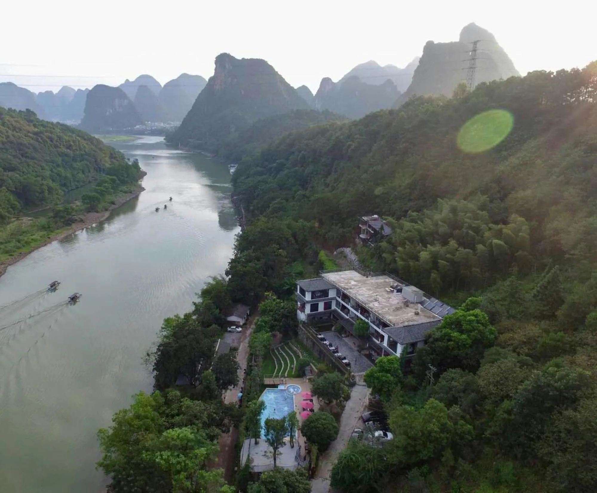 Mountain view in Li River Resort