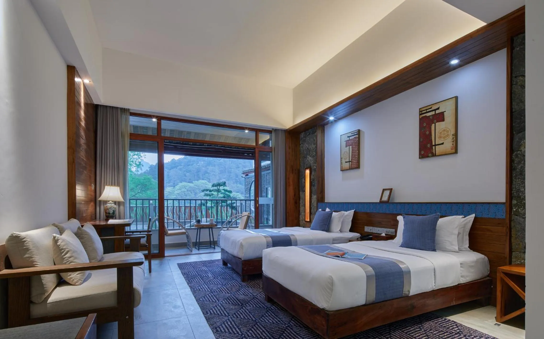 Balcony/Terrace, Bed in Li River Resort