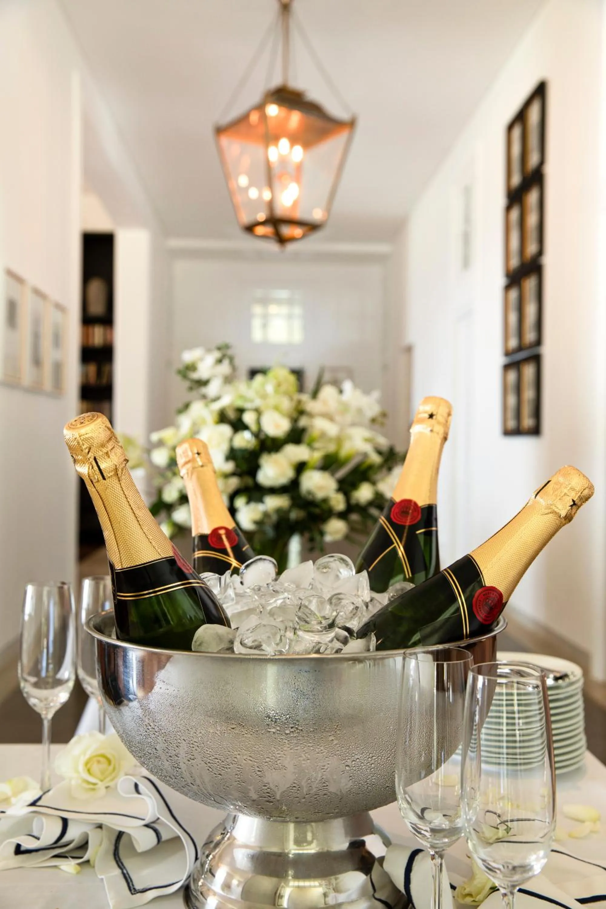 Restaurant/places to eat in W15 Hanthana Estate Kandy