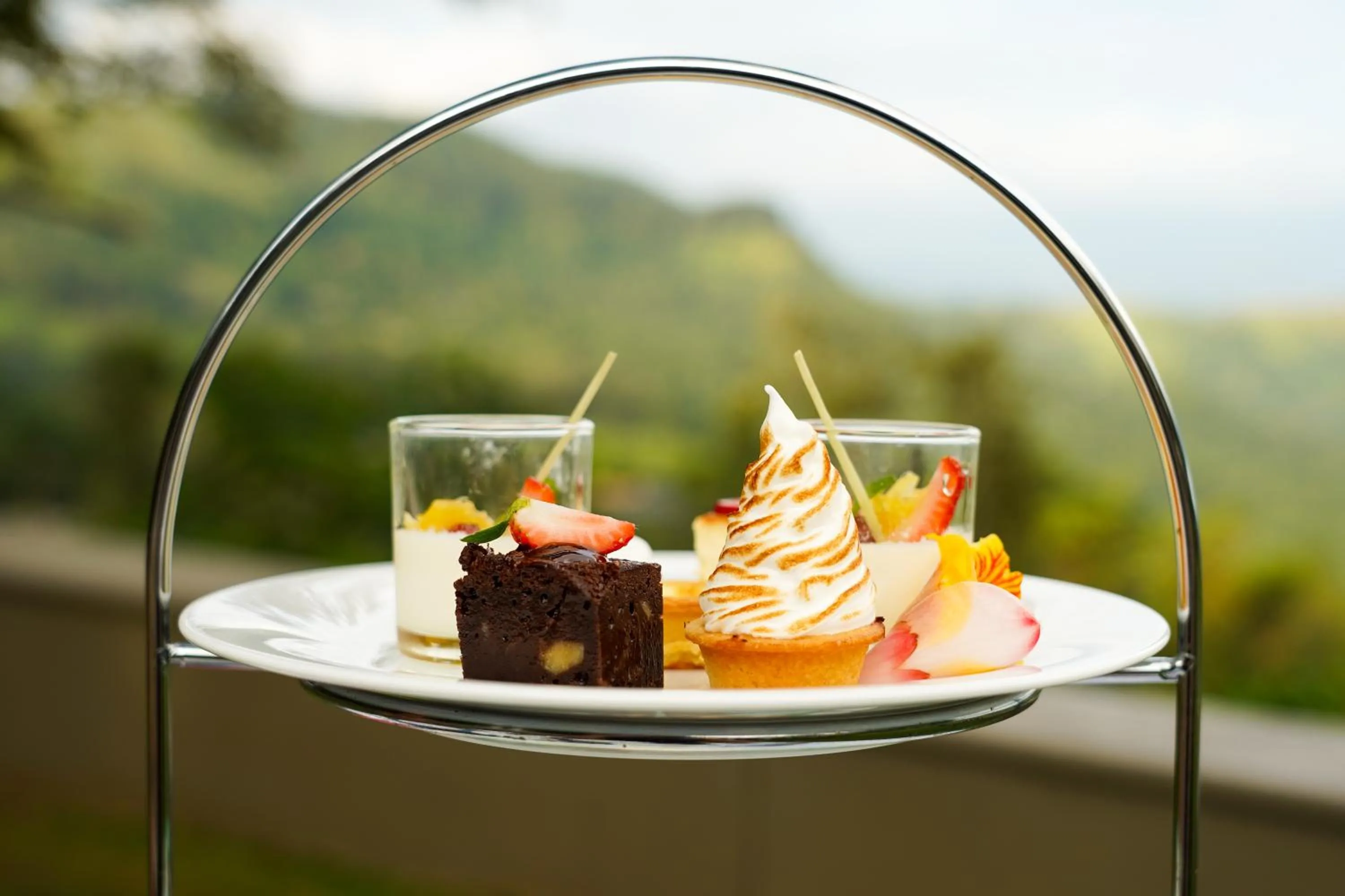 Food in W15 Hanthana Estate Kandy