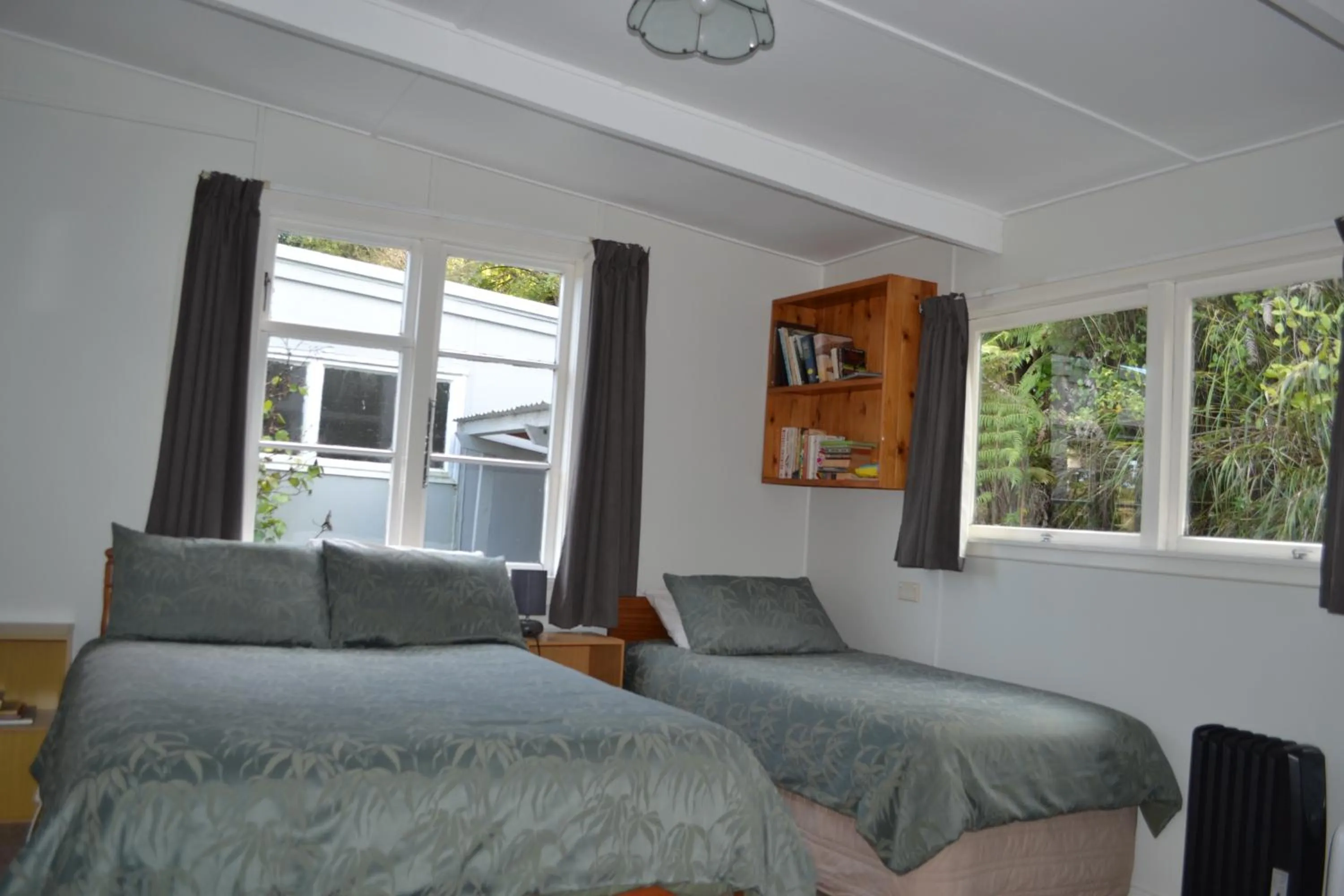 Bed in Te Mata Lodge