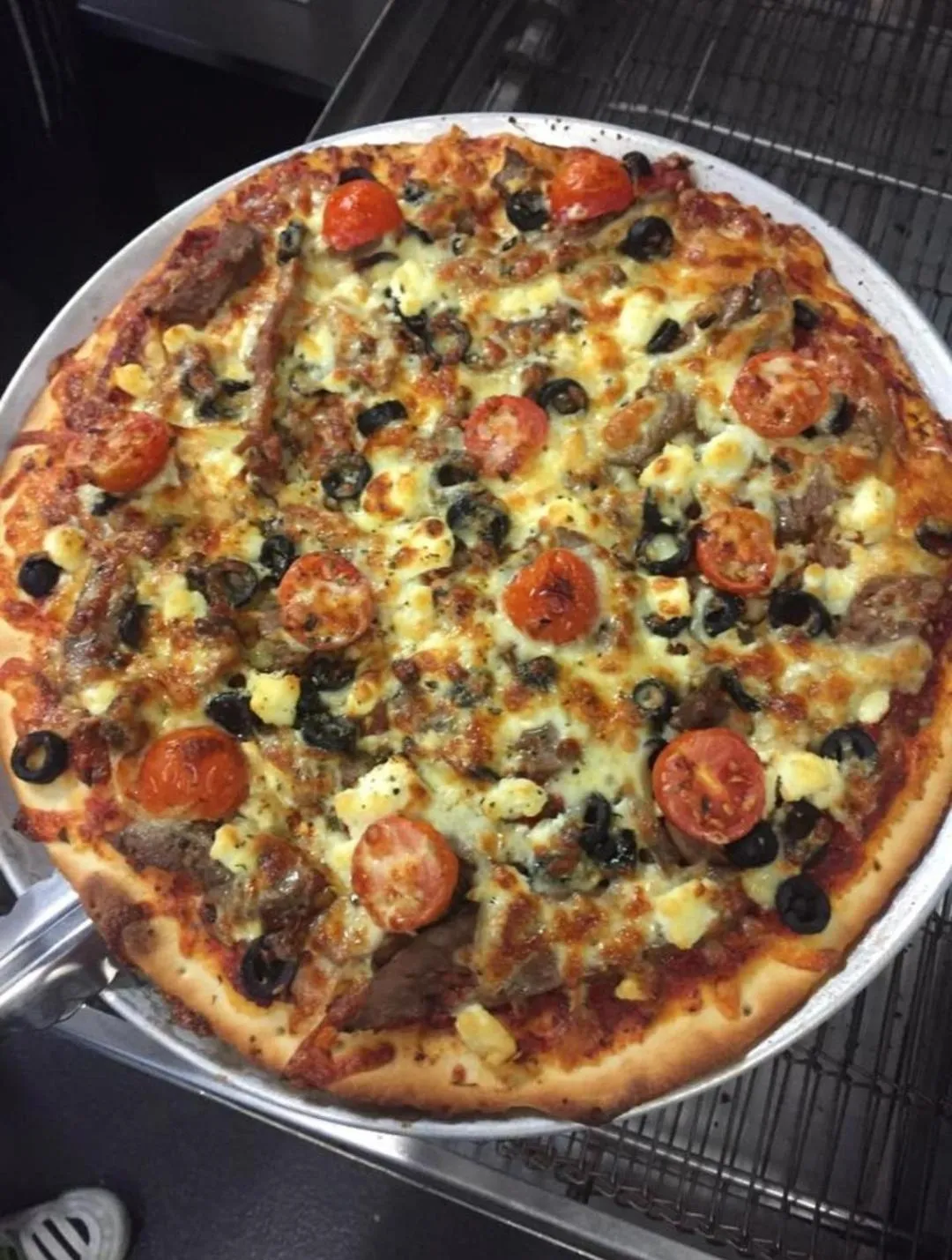 Restaurant/places to eat in Centennial Inn on Bathurst