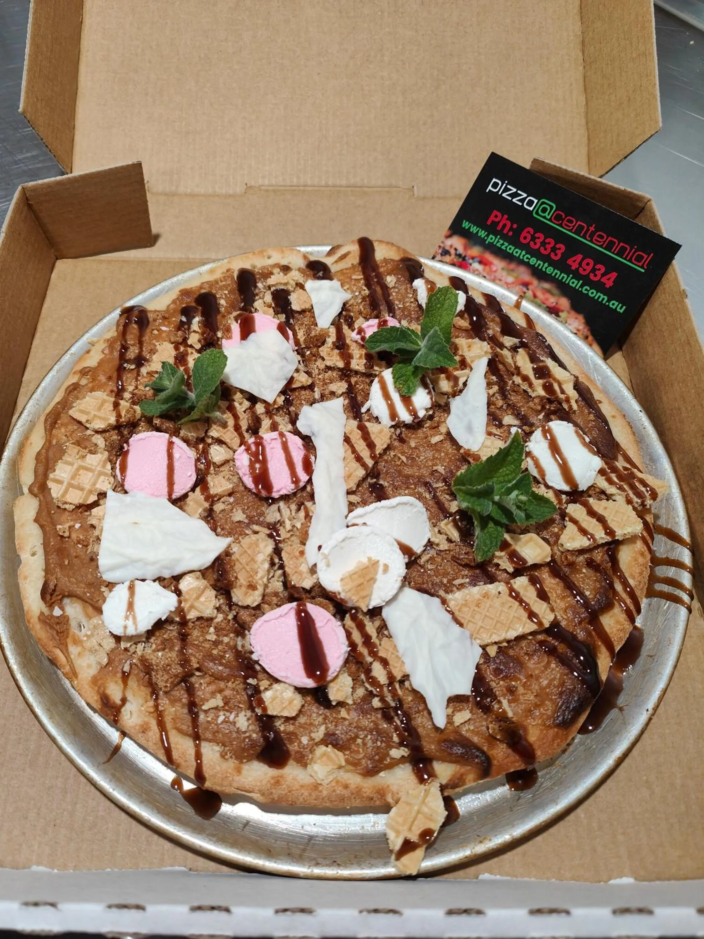 Restaurant/places to eat in Centennial Inn on Bathurst