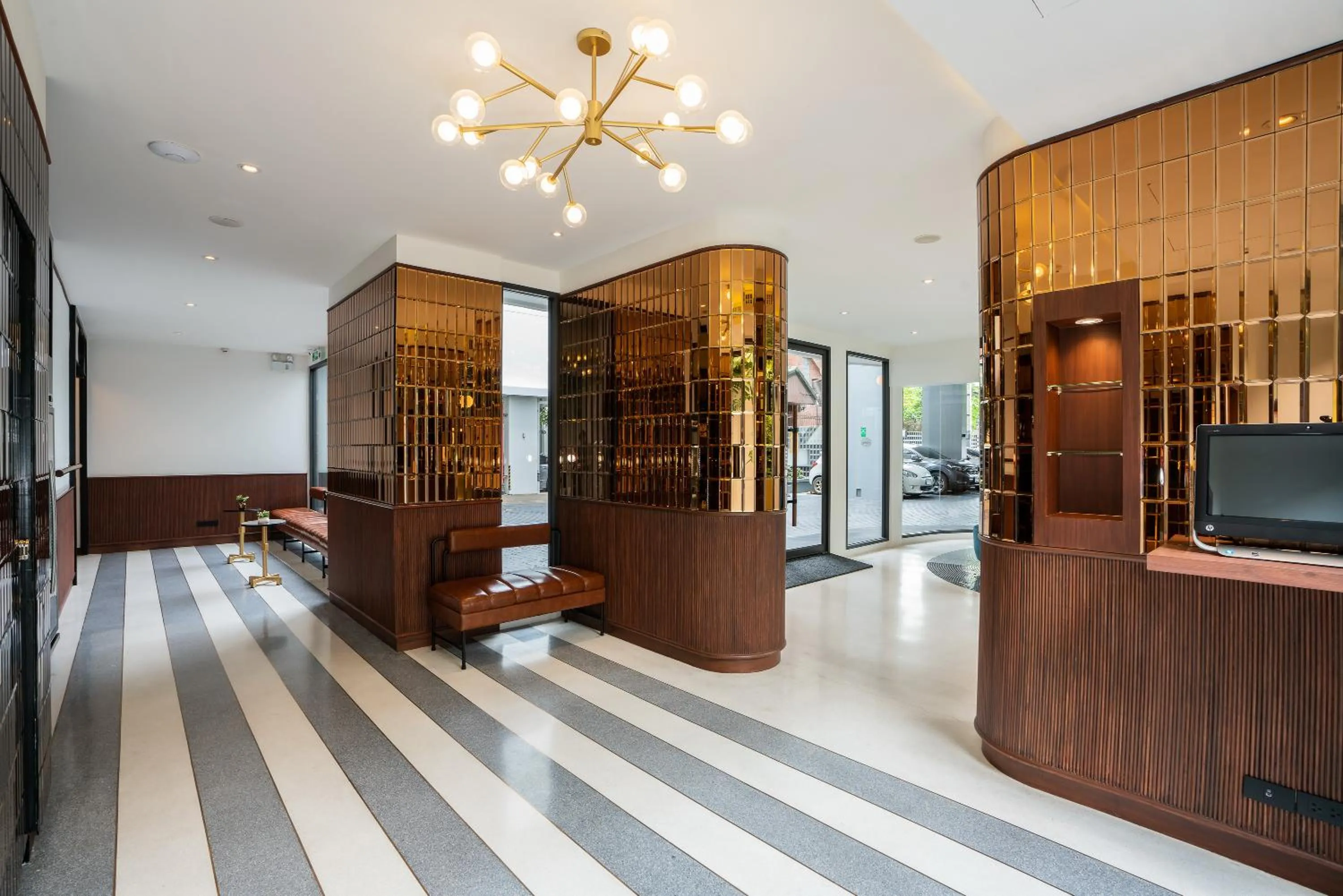 Lobby or reception in Hotel Amber Sukhumvit 85