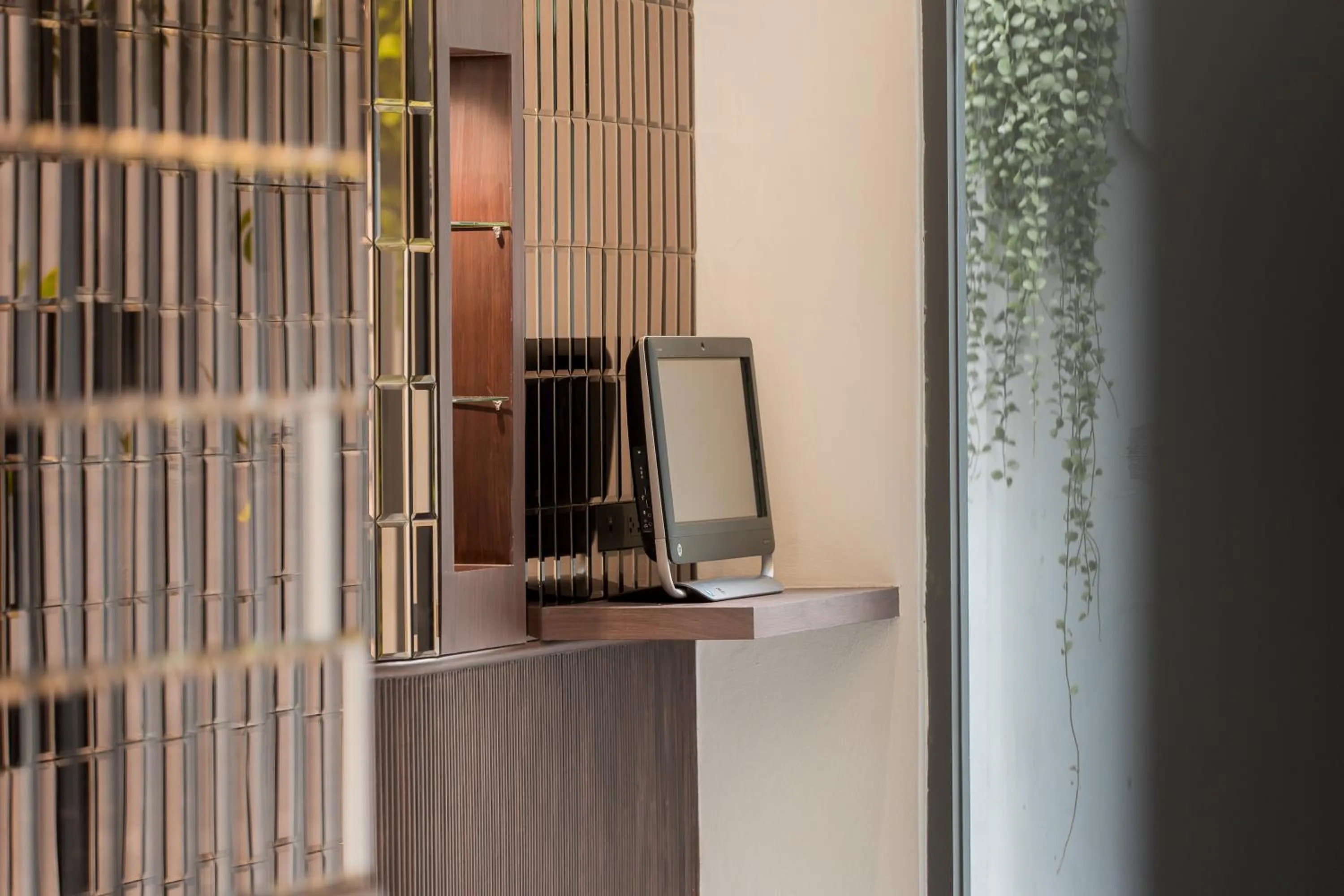 Business facilities in Hotel Amber Sukhumvit 85