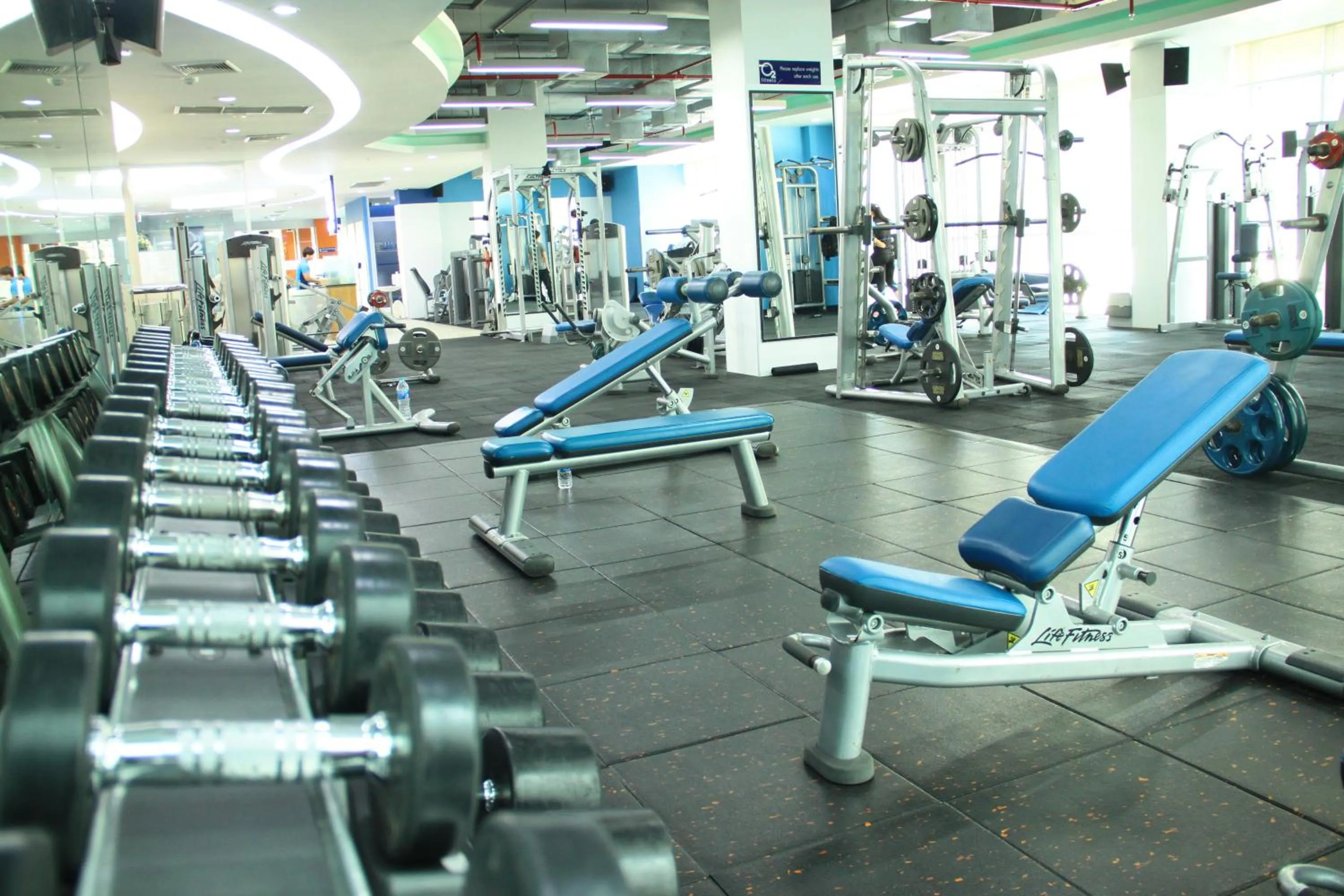 Fitness centre/facilities in Park Village Rama II