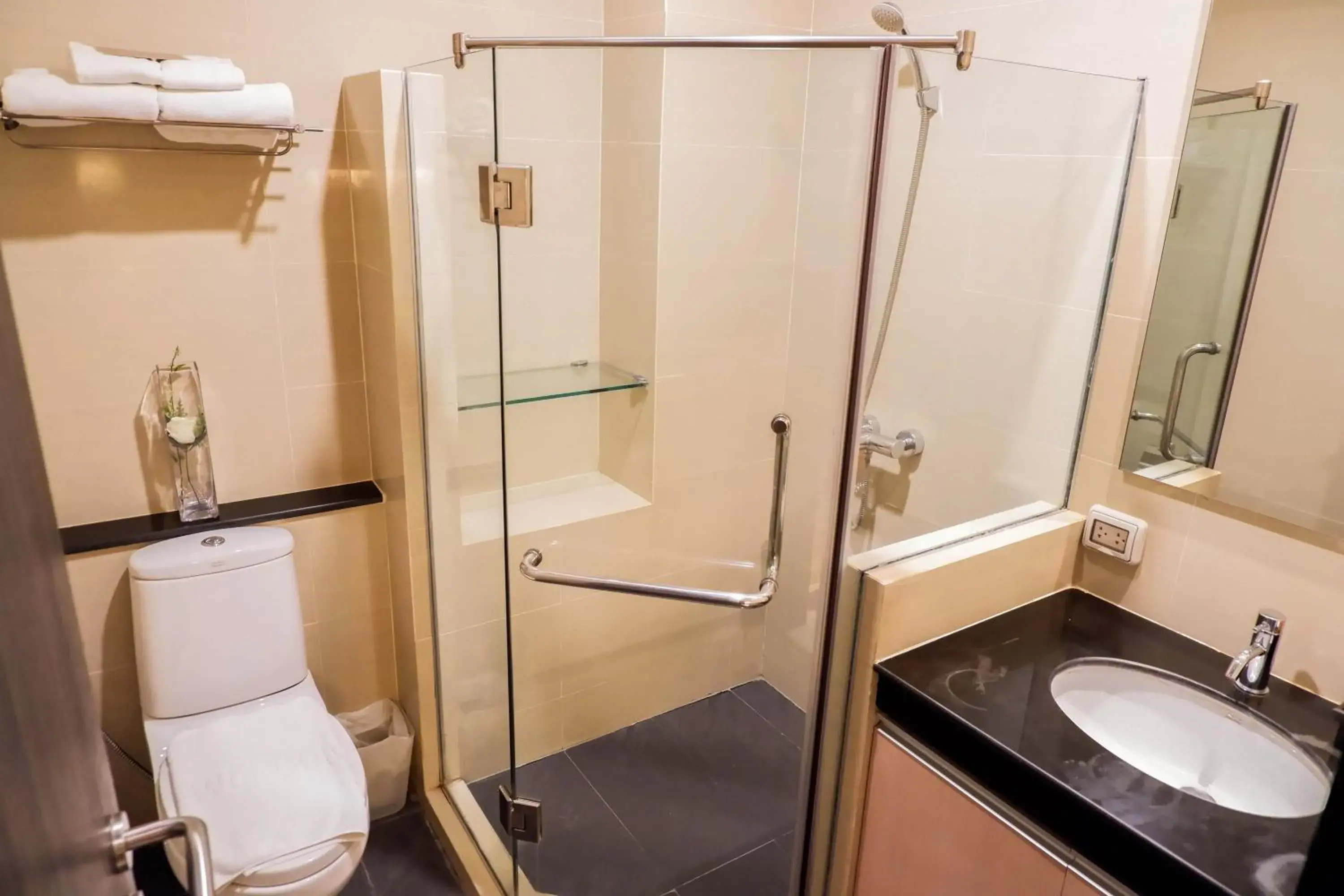 Superior Double or Twin Room in Park Village Rama II Superior Double or Twin Room in Park Village Rama II