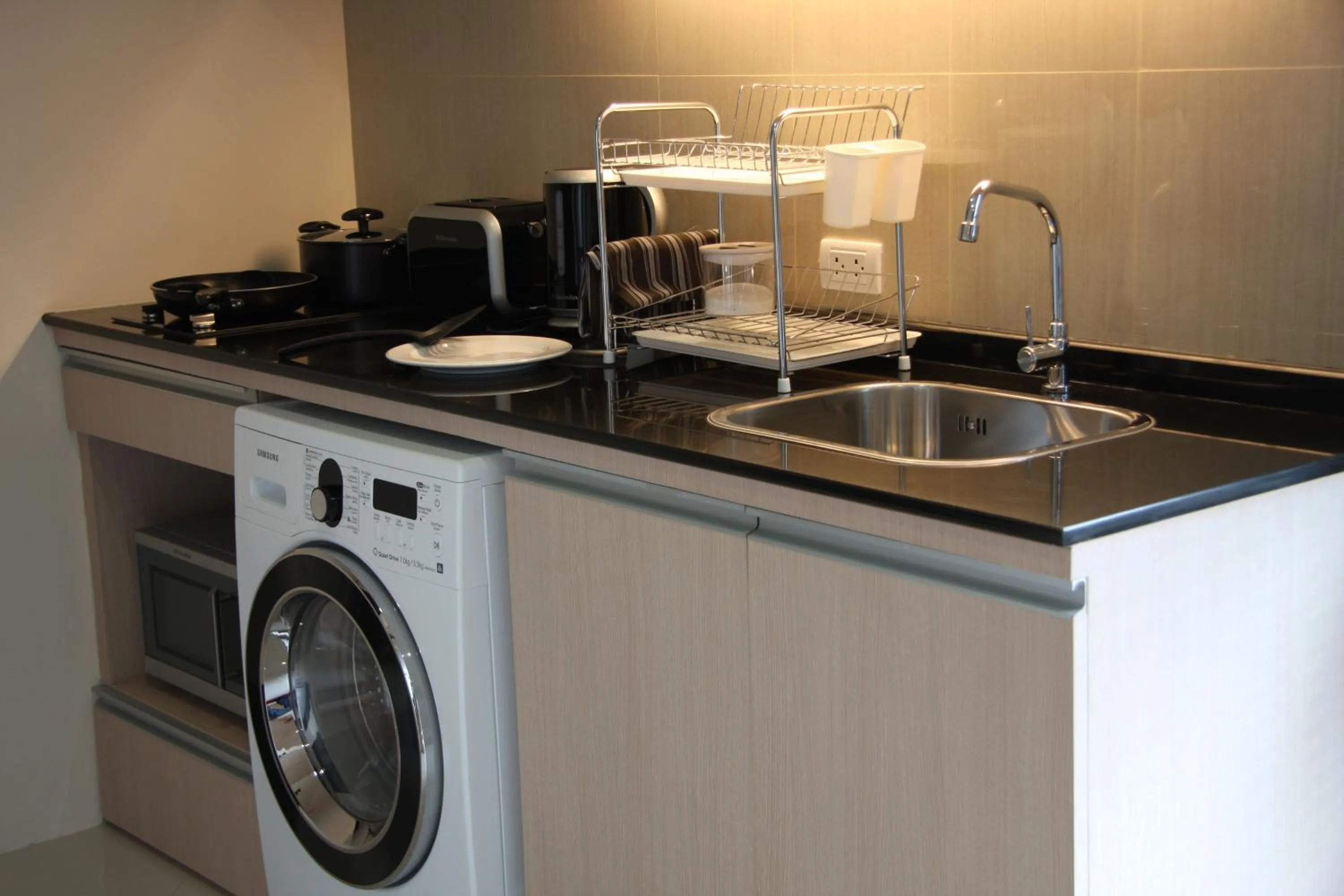 Kitchen or kitchenette in Park Village Rama II