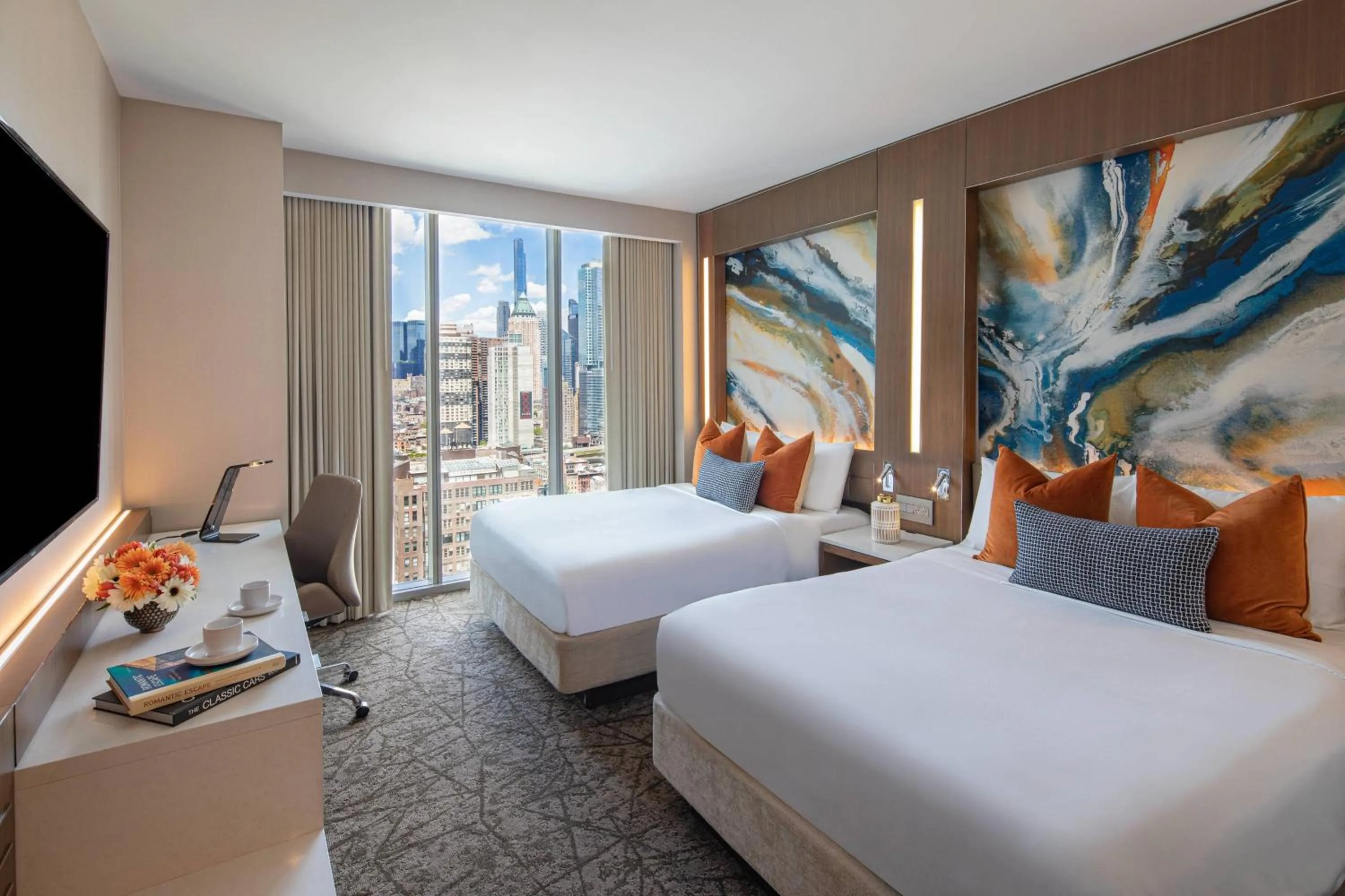 Photo of the whole room, Bed in Courtyard New York Manhattan/Midtown West