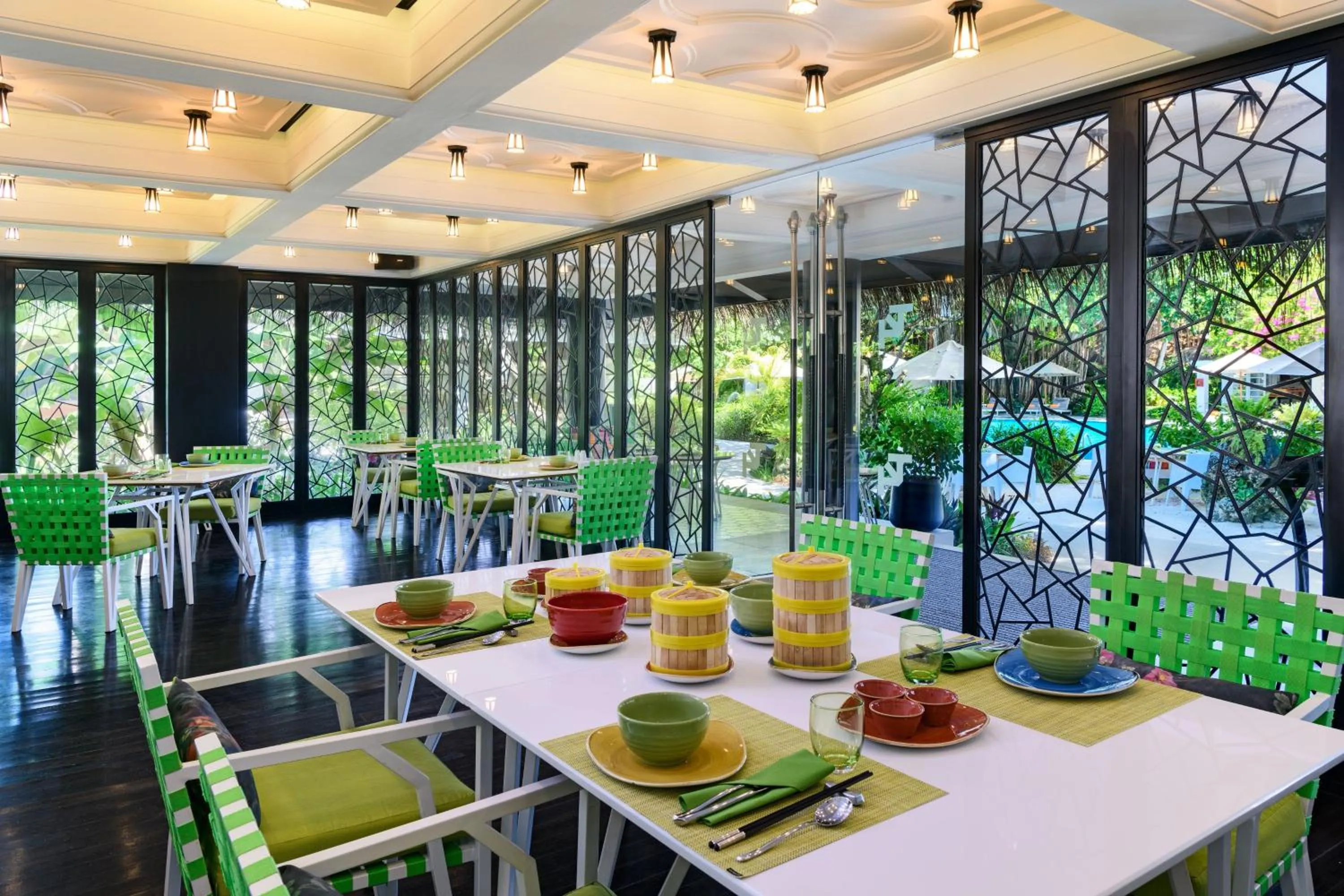 Restaurant/places to eat in Sheraton Maldives Full Moon Resort & Spa