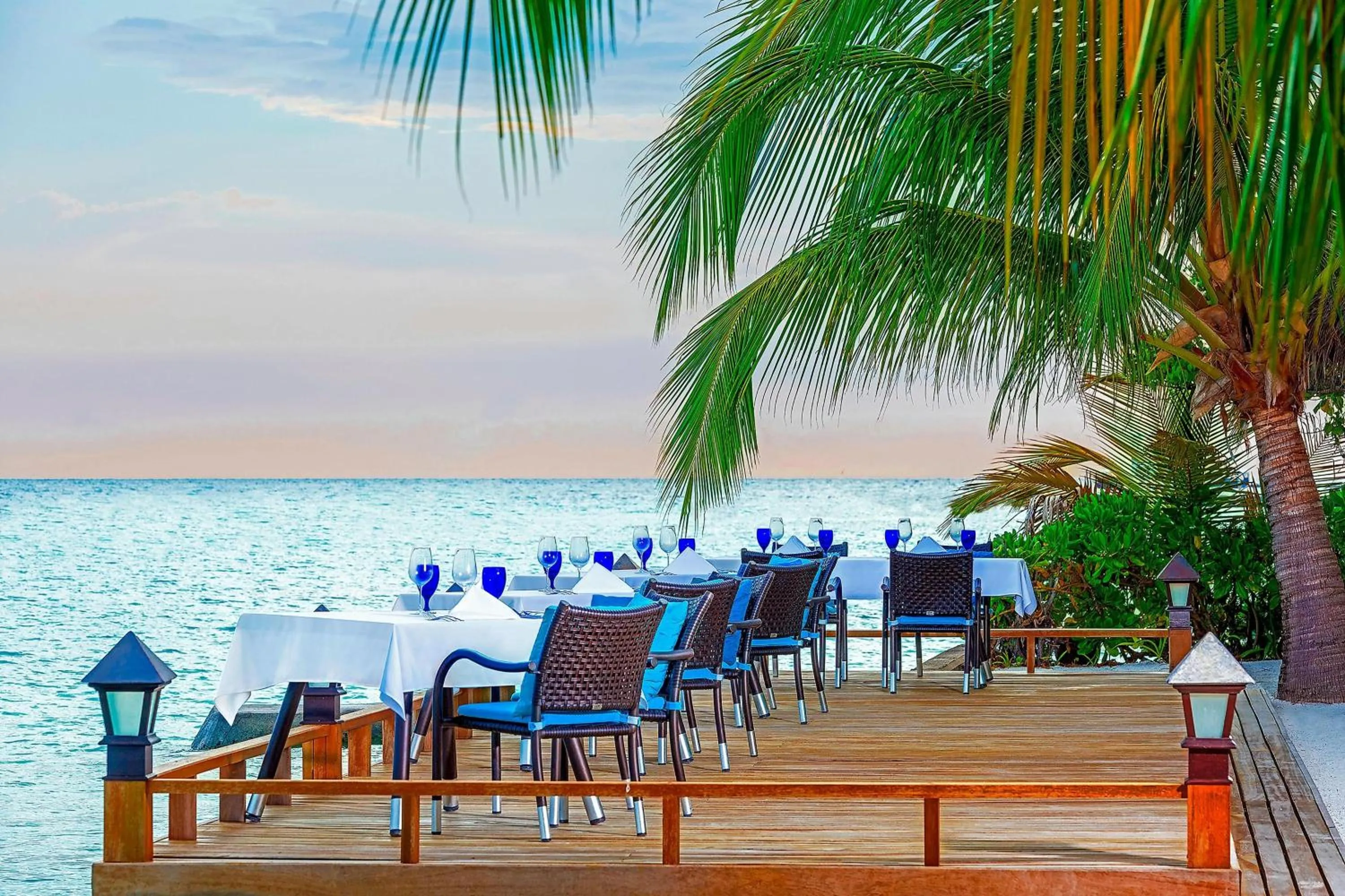 Restaurant/places to eat in Sheraton Maldives Full Moon Resort & Spa