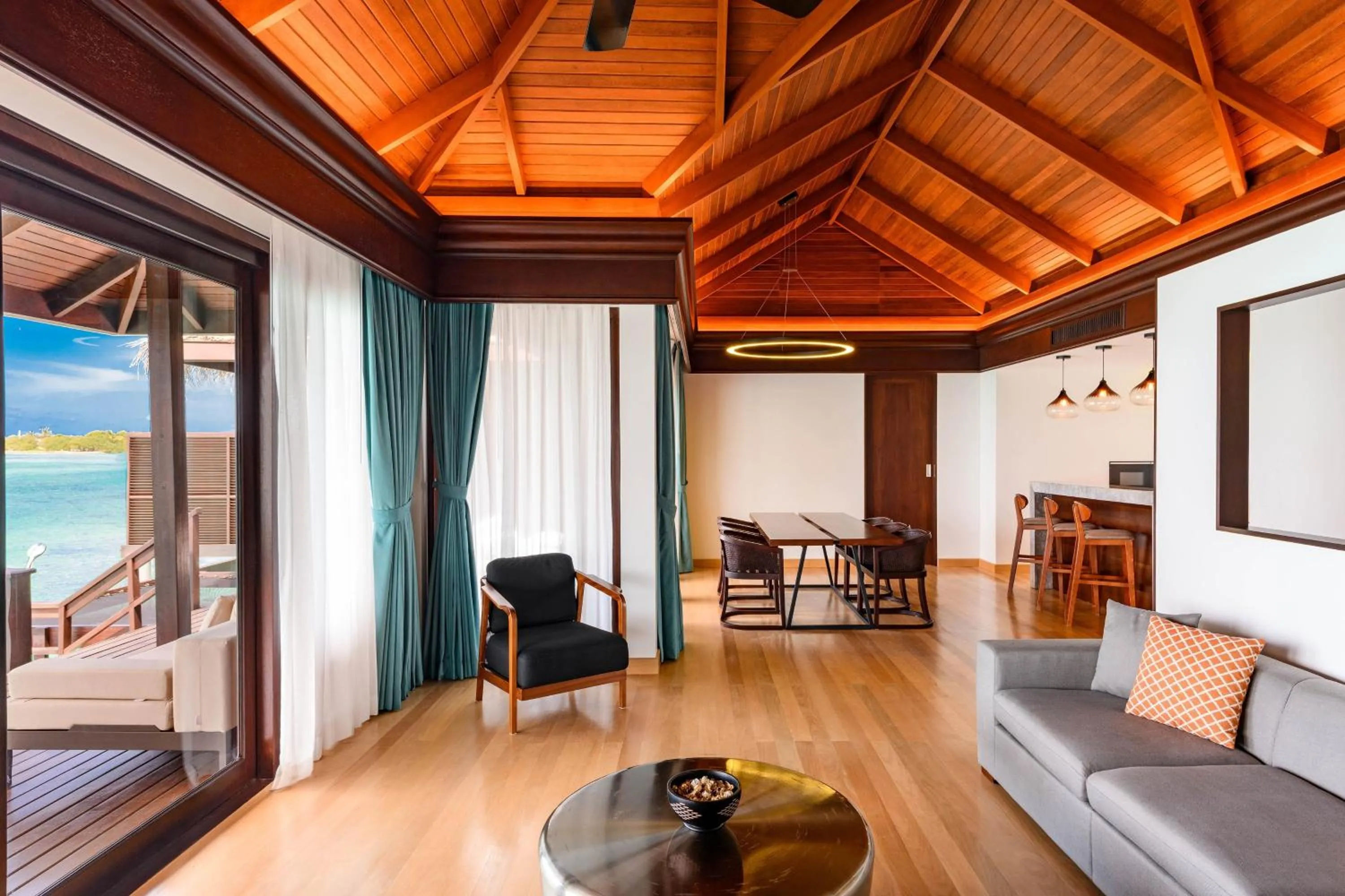 Living room in Sheraton Maldives Full Moon Resort & Spa