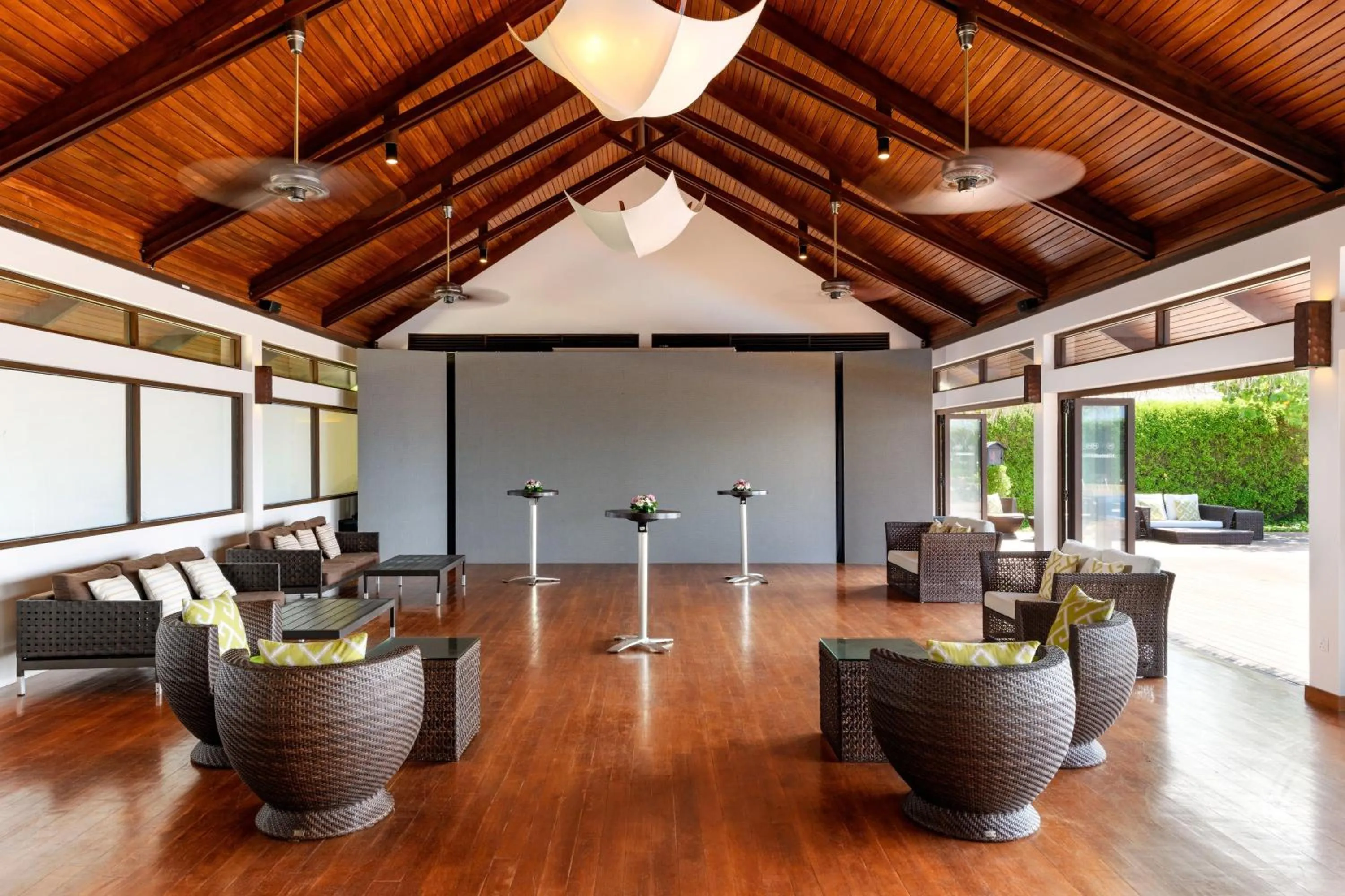 Meeting/conference room in Sheraton Maldives Full Moon Resort & Spa