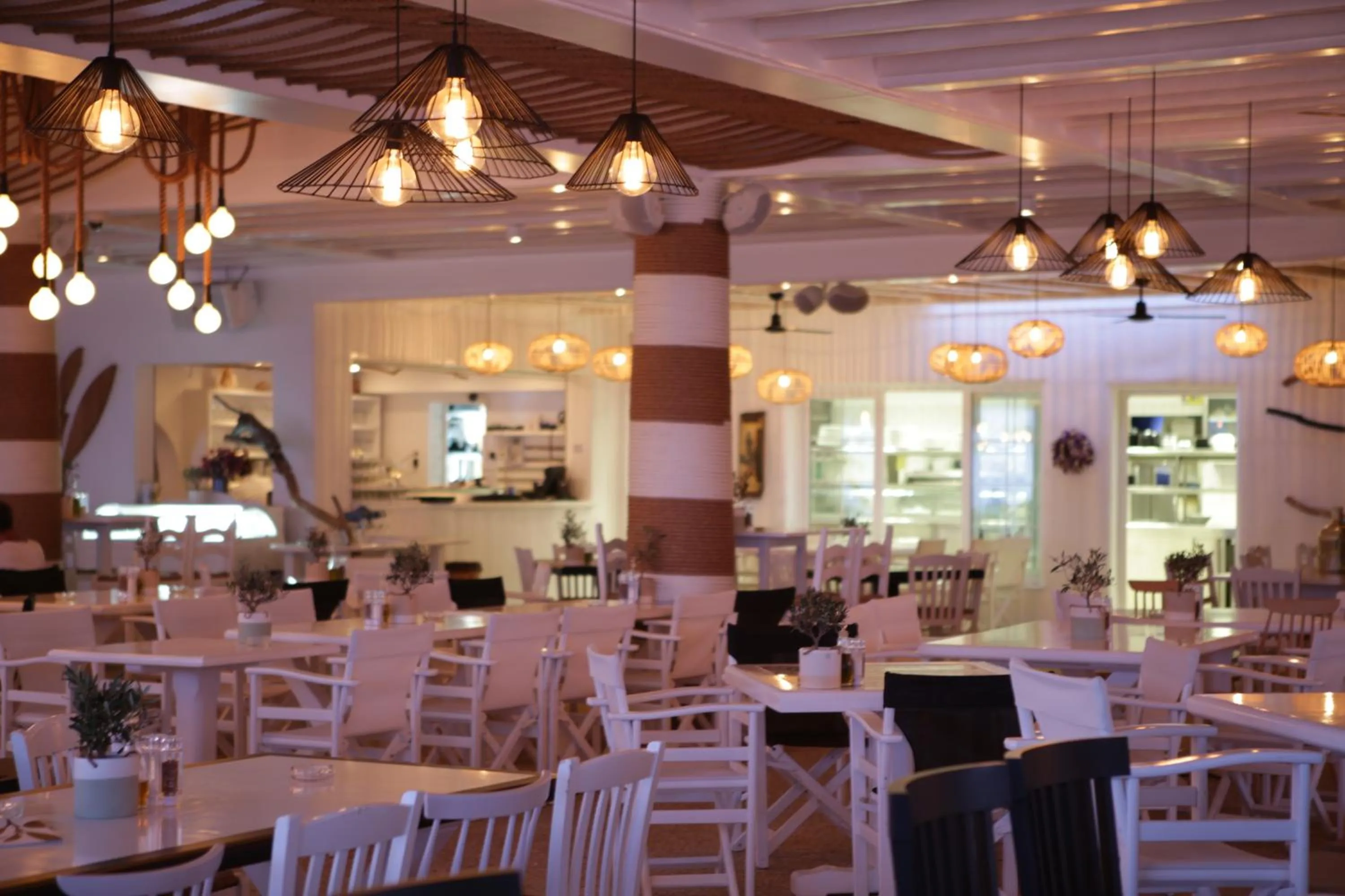 Restaurant/places to eat in Elia Mykonos Resort