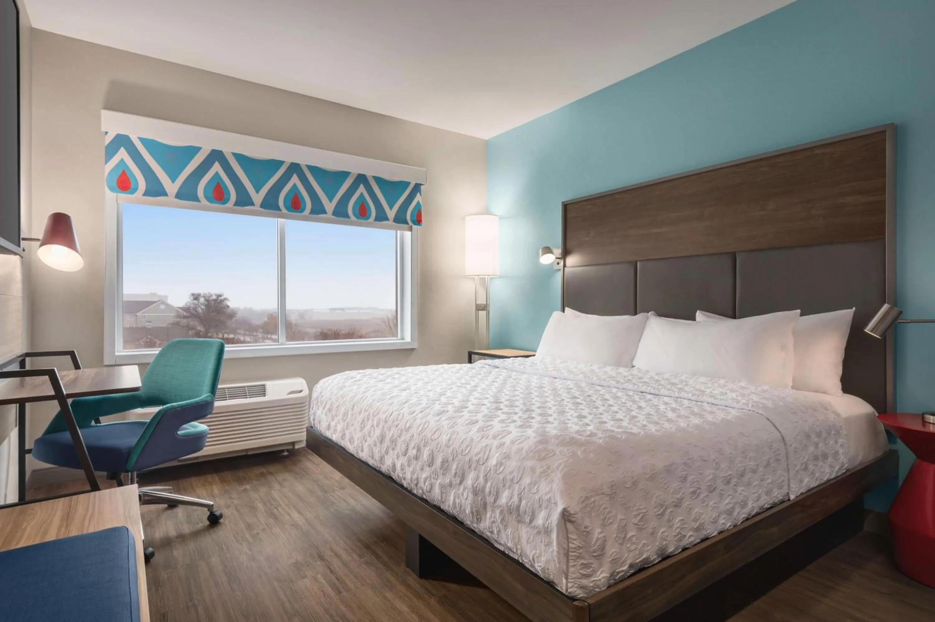 Bedroom, Bed in Tru By Hilton Greenville Woodruff Road, SC